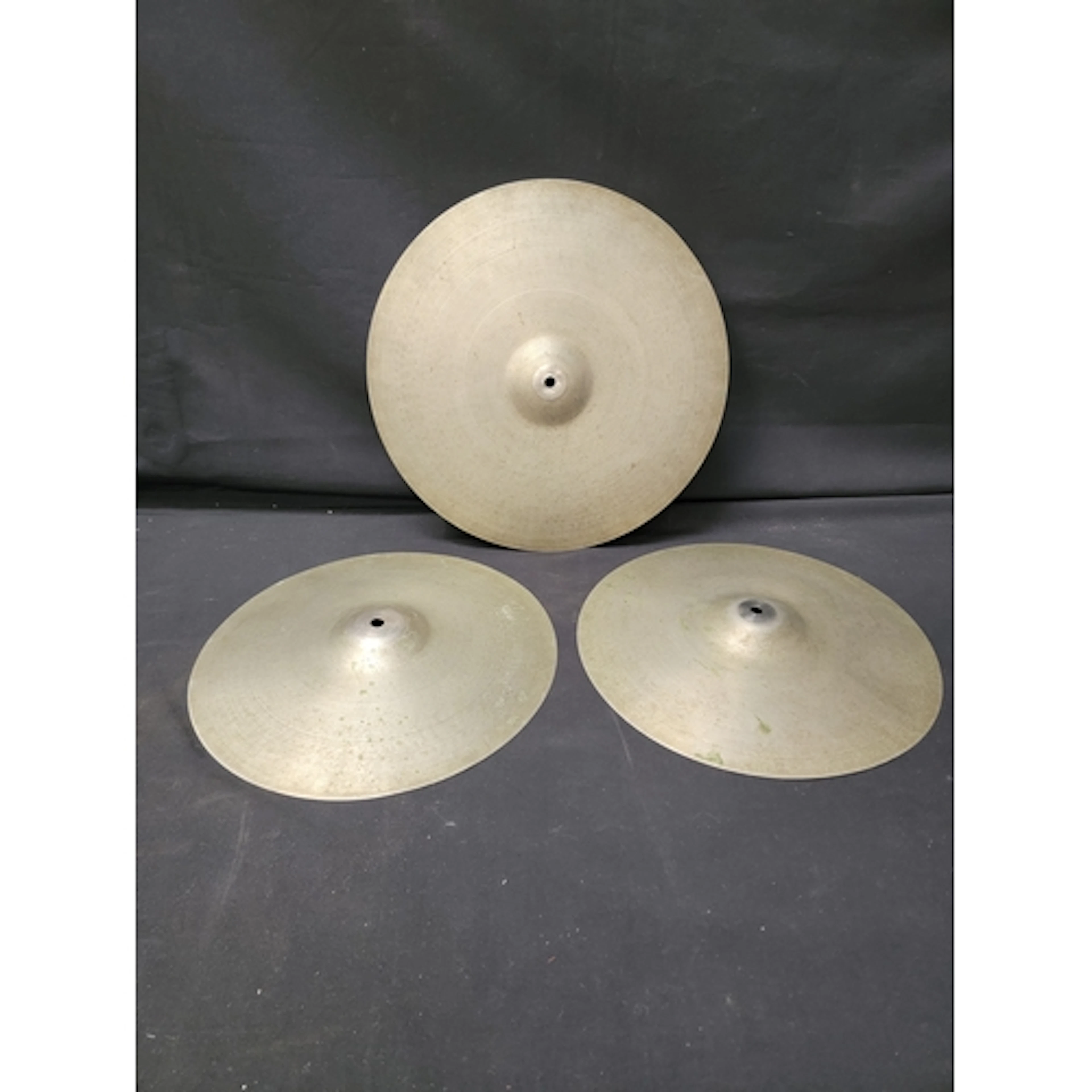 VINTAGE ZYN CRASH CYMBAL 43cm diameter and a pair of high ha...