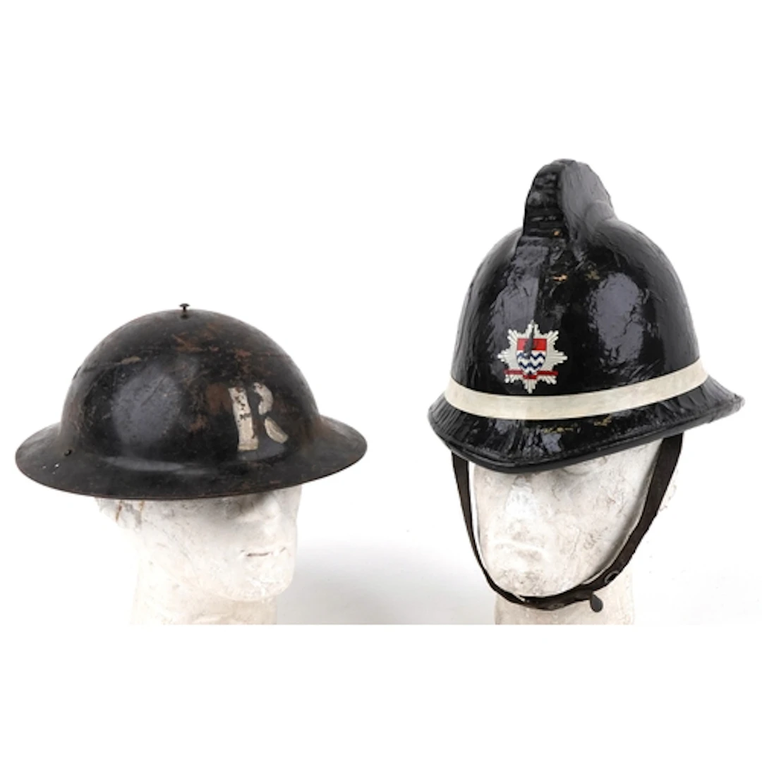 Vintage Cork firemen's helmet with London Fire Brigade insig...