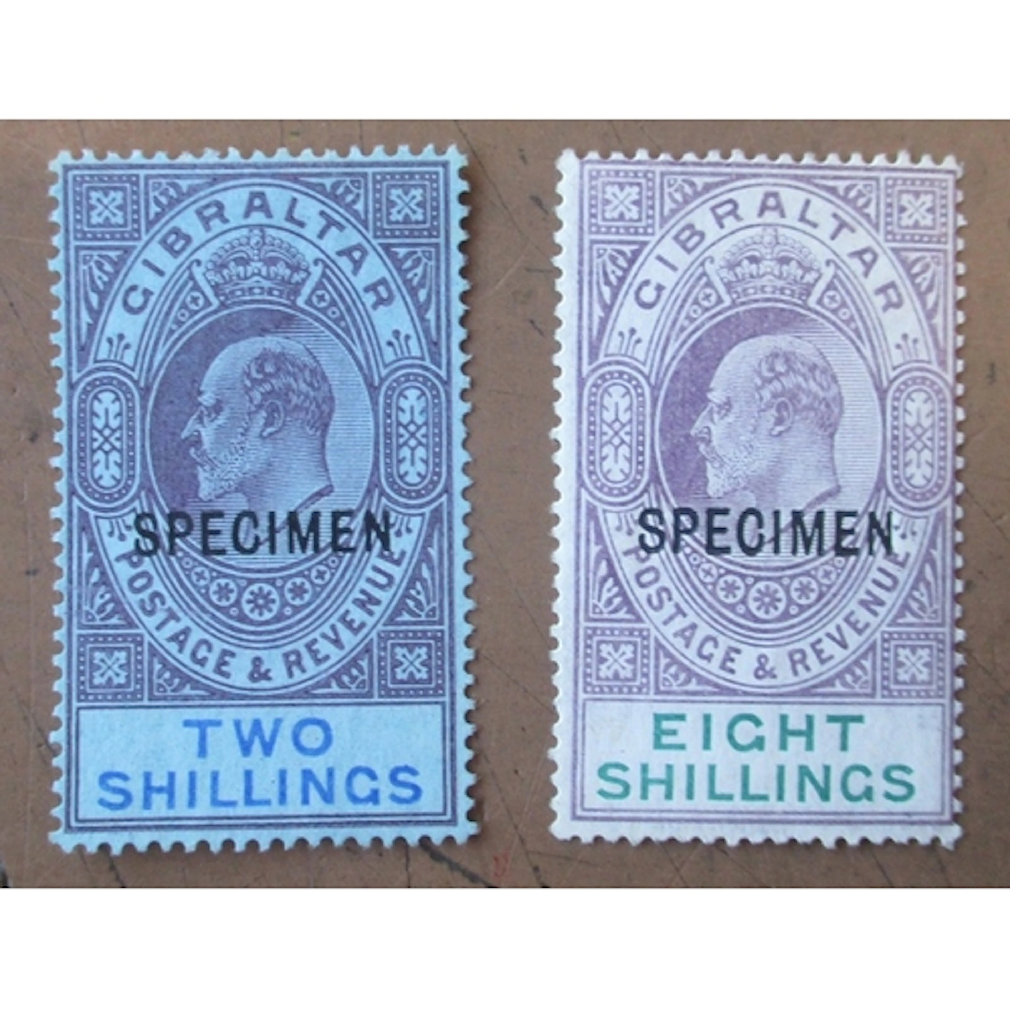 World Misc largely modern M/U accum in approx 7 vols and loo...
