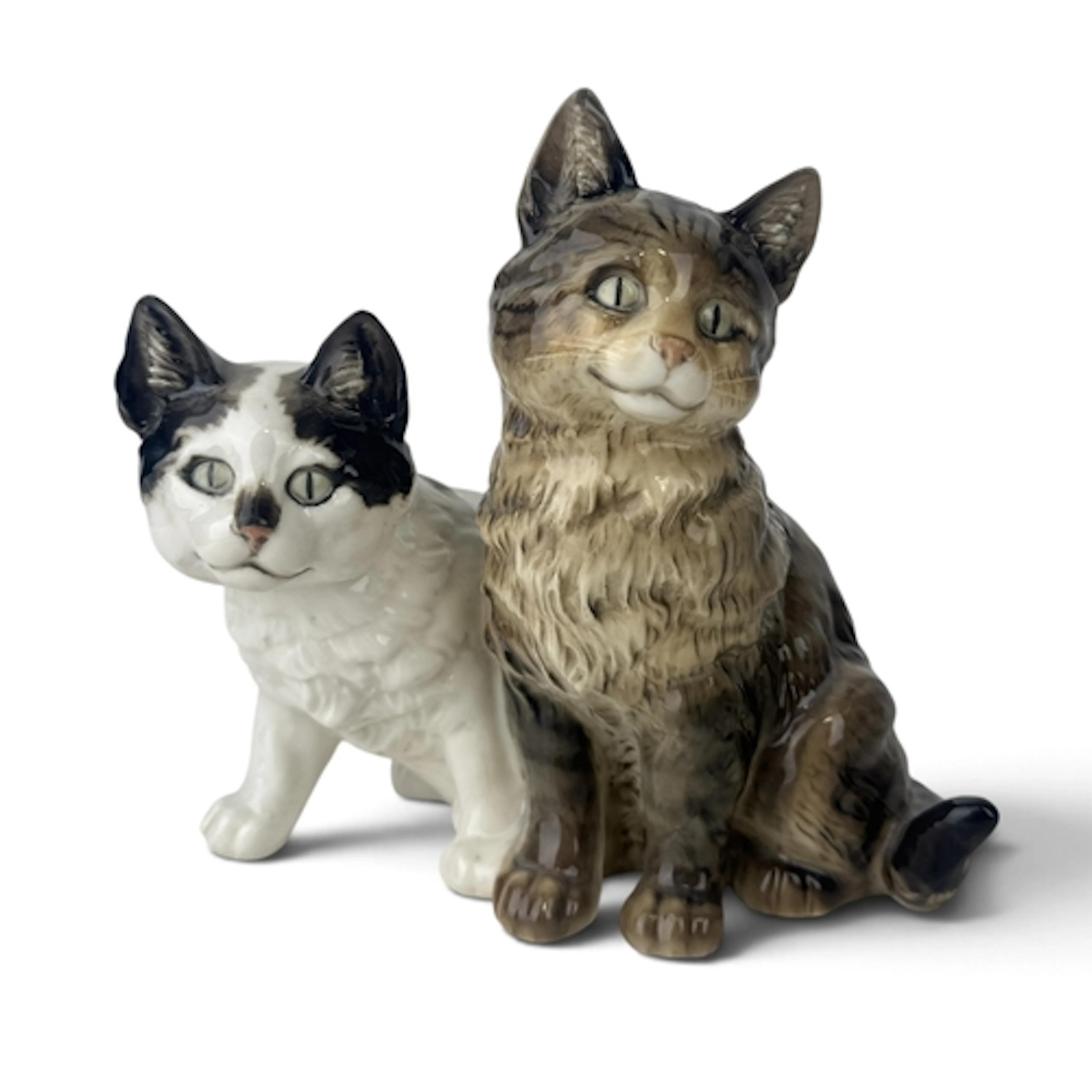 A GERMAN CERAMIC FIGURAL GROUP OF TWO CATS 17cm H...