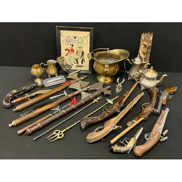 Edged blades and curiosities - three decorative hand axes/to...