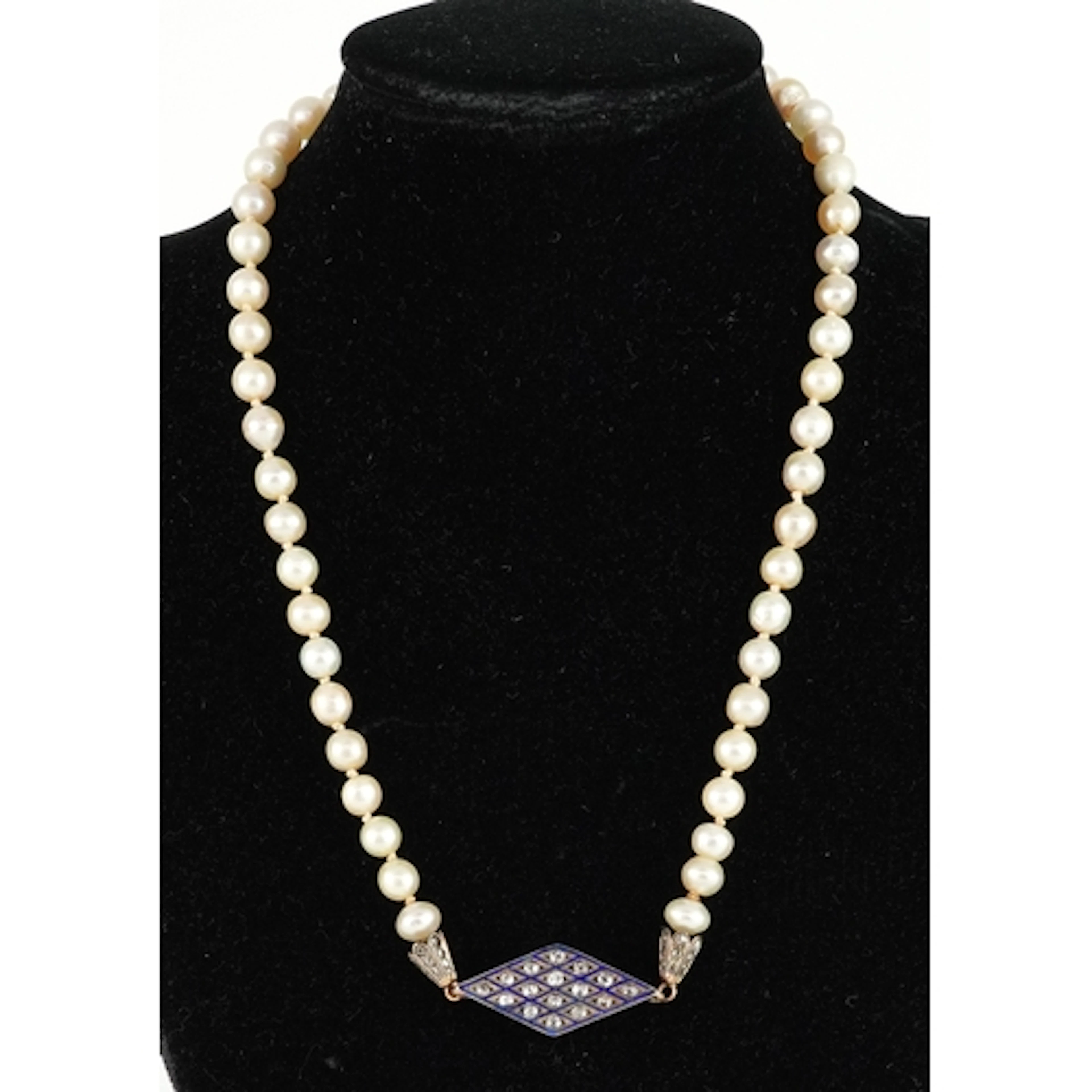 Antique single row pearl necklace with unmarked gold diamond...