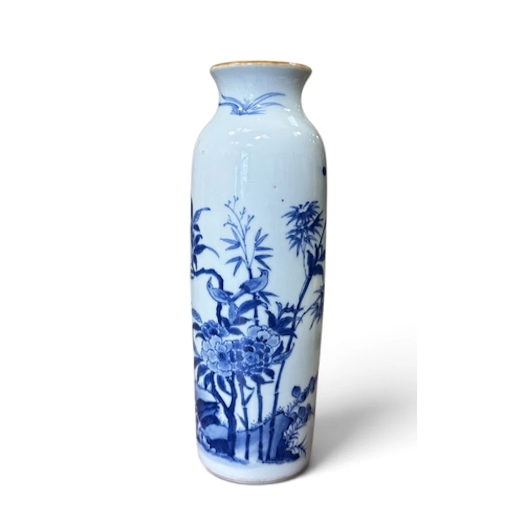 A CHINESE PORCELAIN SLEVE VASE DECORATED WITH BIRDS AND BAMB...