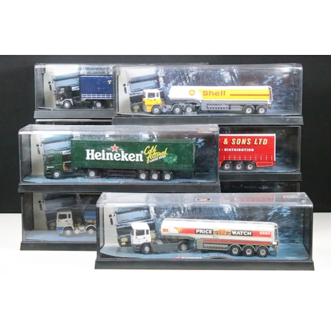 Nine boxed / cased Corgi Modern Trucks haulage diecast model...