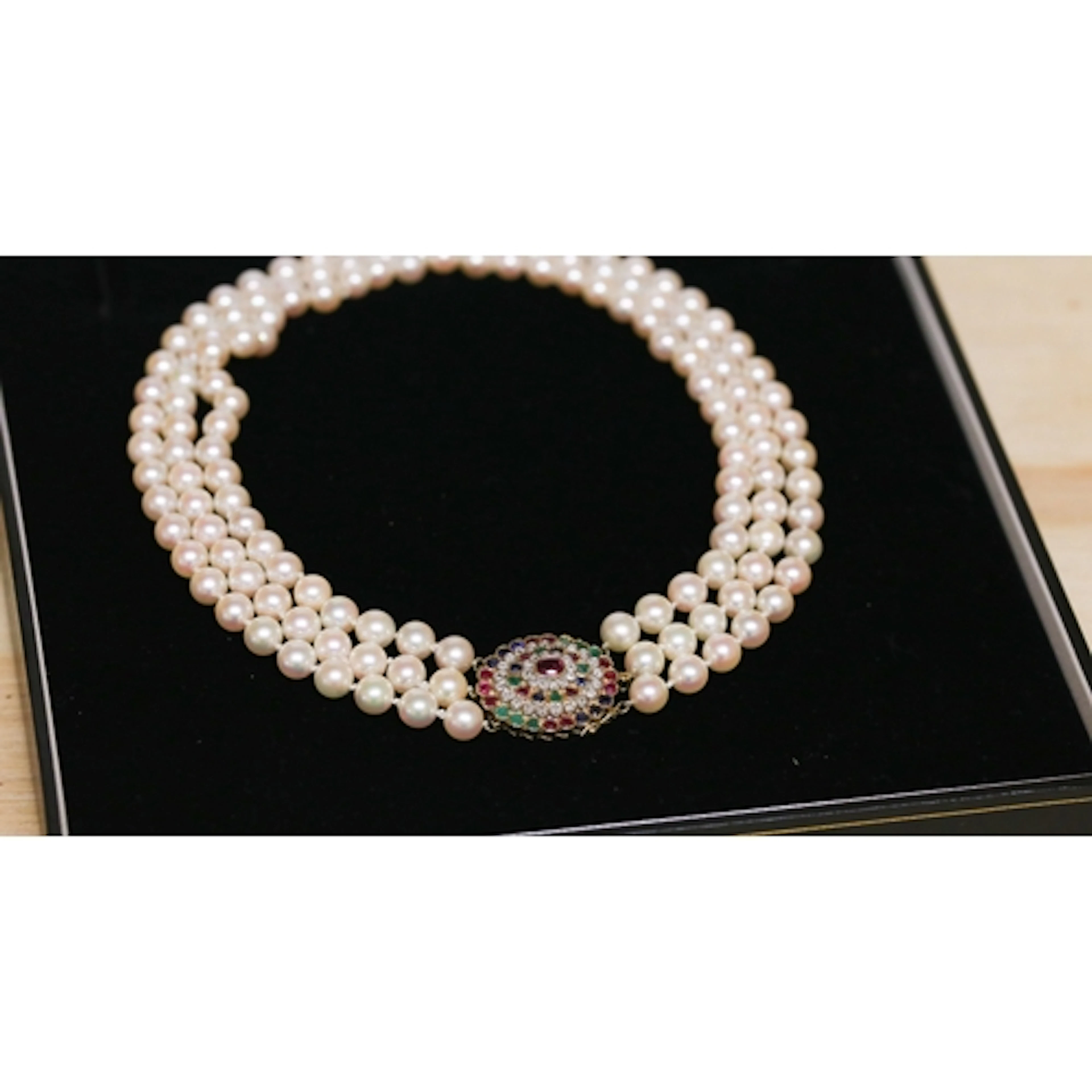 Ladies Three Strand Pearl Necklace with Attractively Detaile...