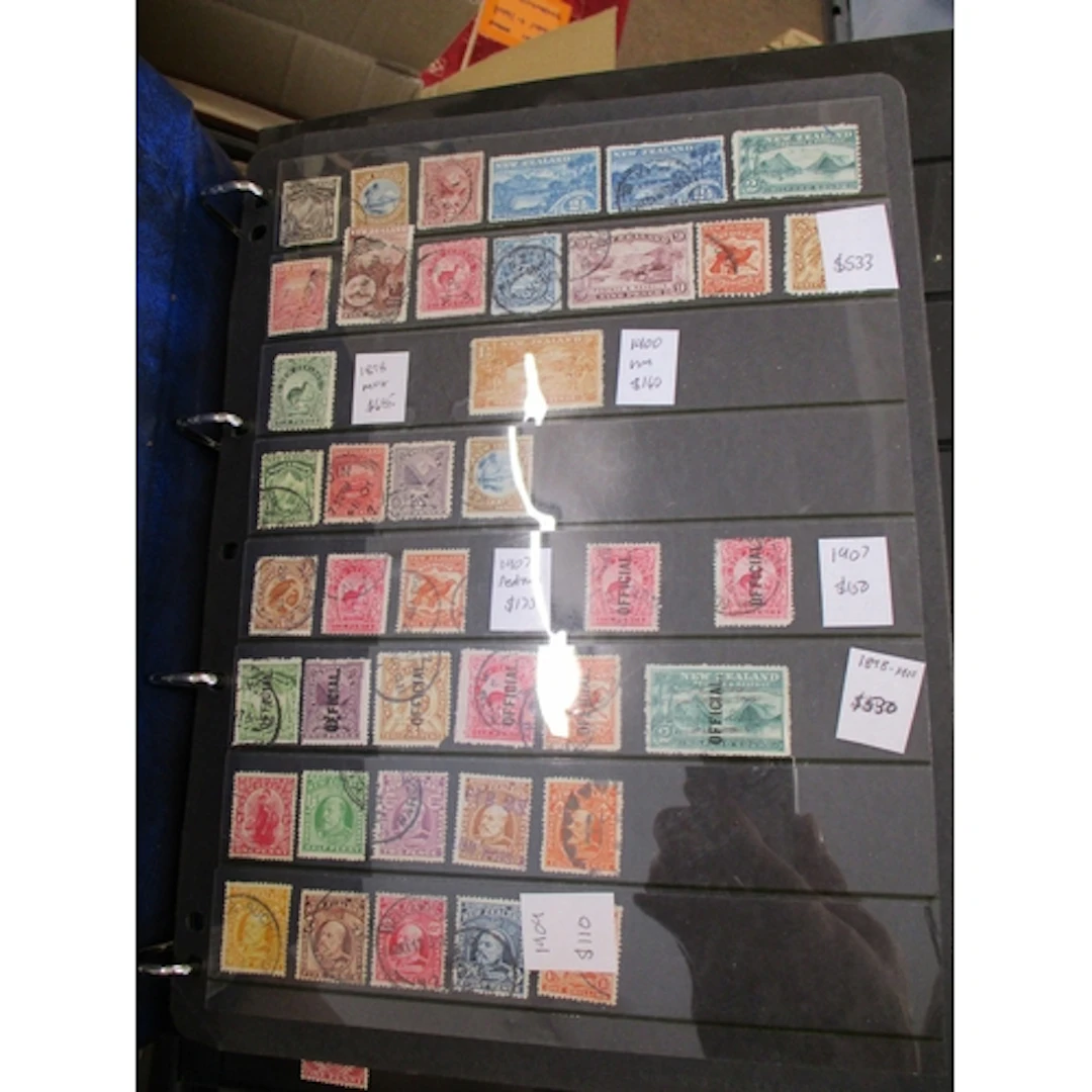 New Zealand. QV-QEII misc accumulation on stockcards, stockb...