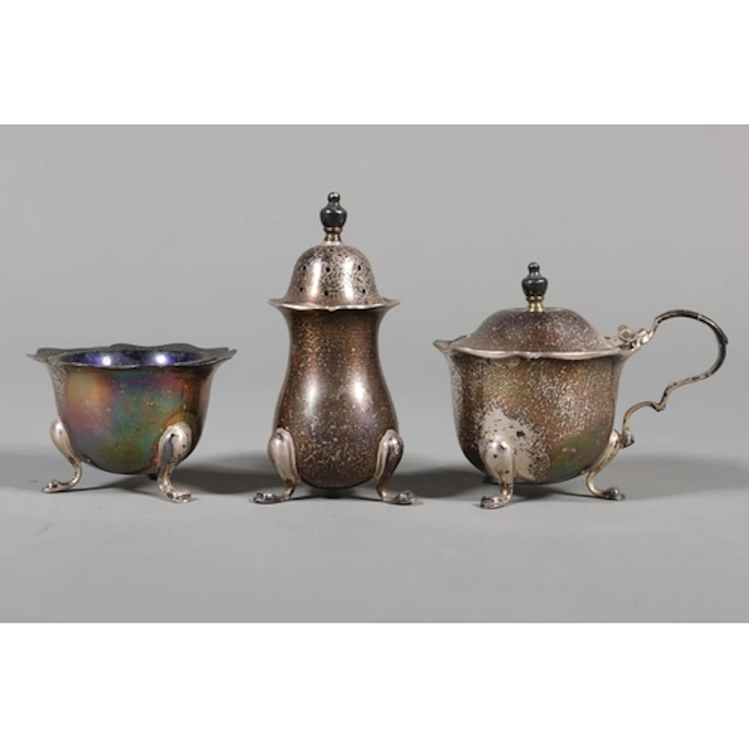 Silver three-piece cruet set by Wilson & Sharp Ltd, Birm...