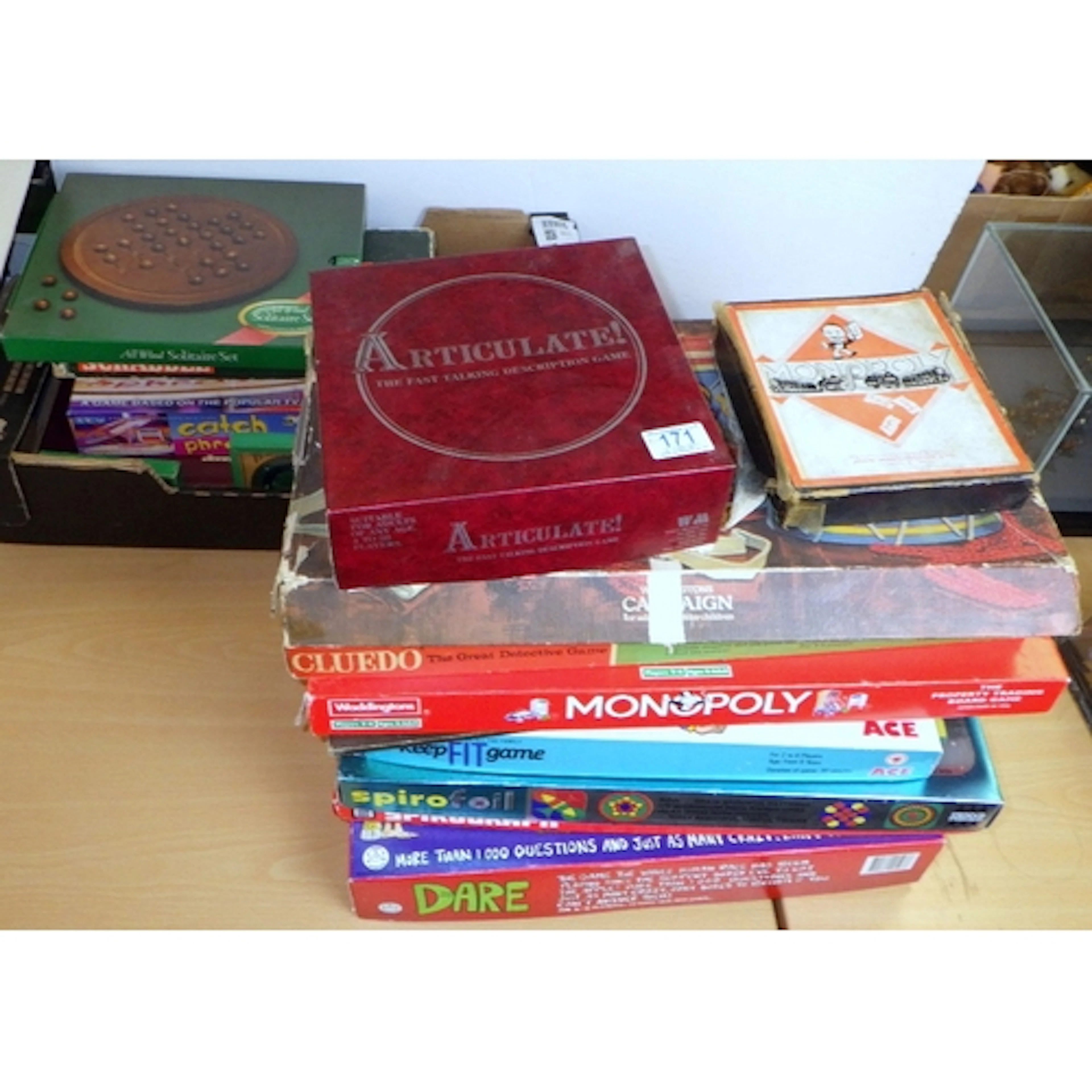 A qty of various games to inc Monopoly etc (qty)