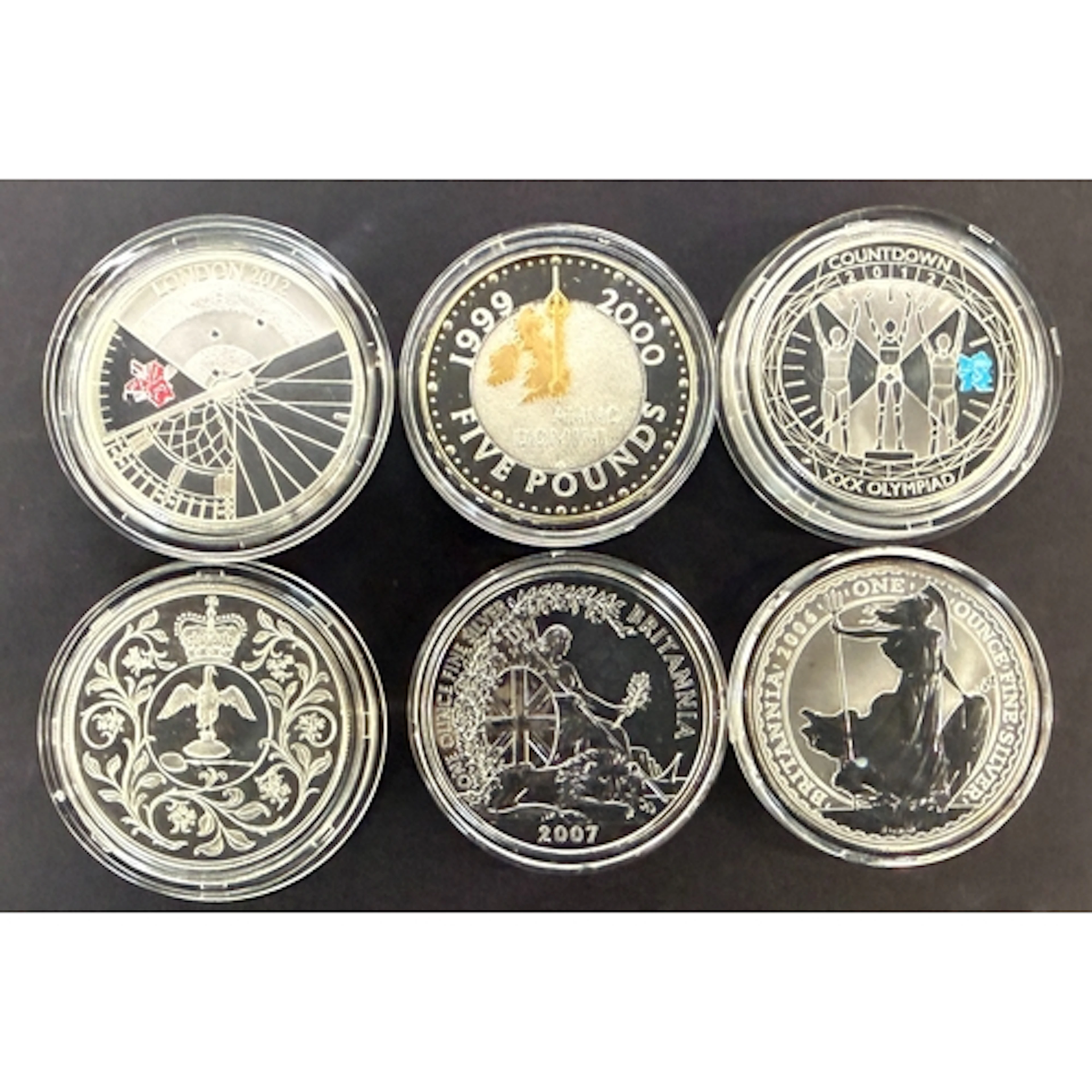 A group of six UK QEII silver coins, comprising 1977 Silver ...