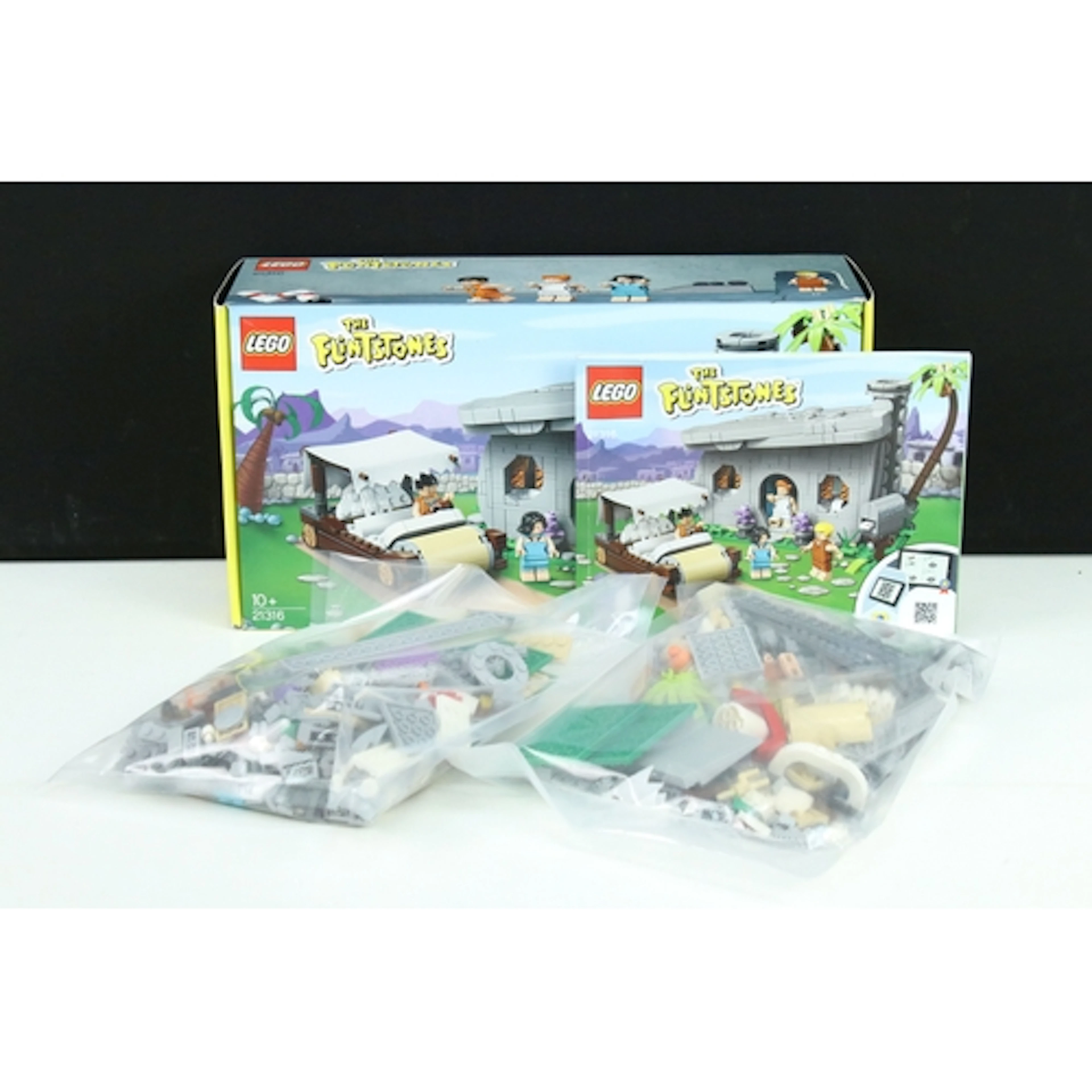 Lego - Boxed Lego Ideas 21316 The Flintstones set, previousl...