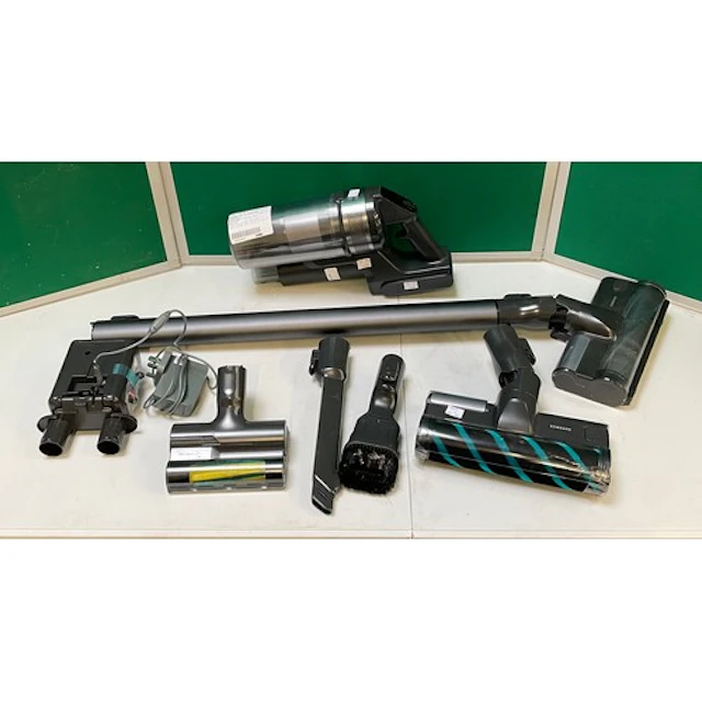 A Samsung Jet 75 stick vacuum cleaner with charger, original...