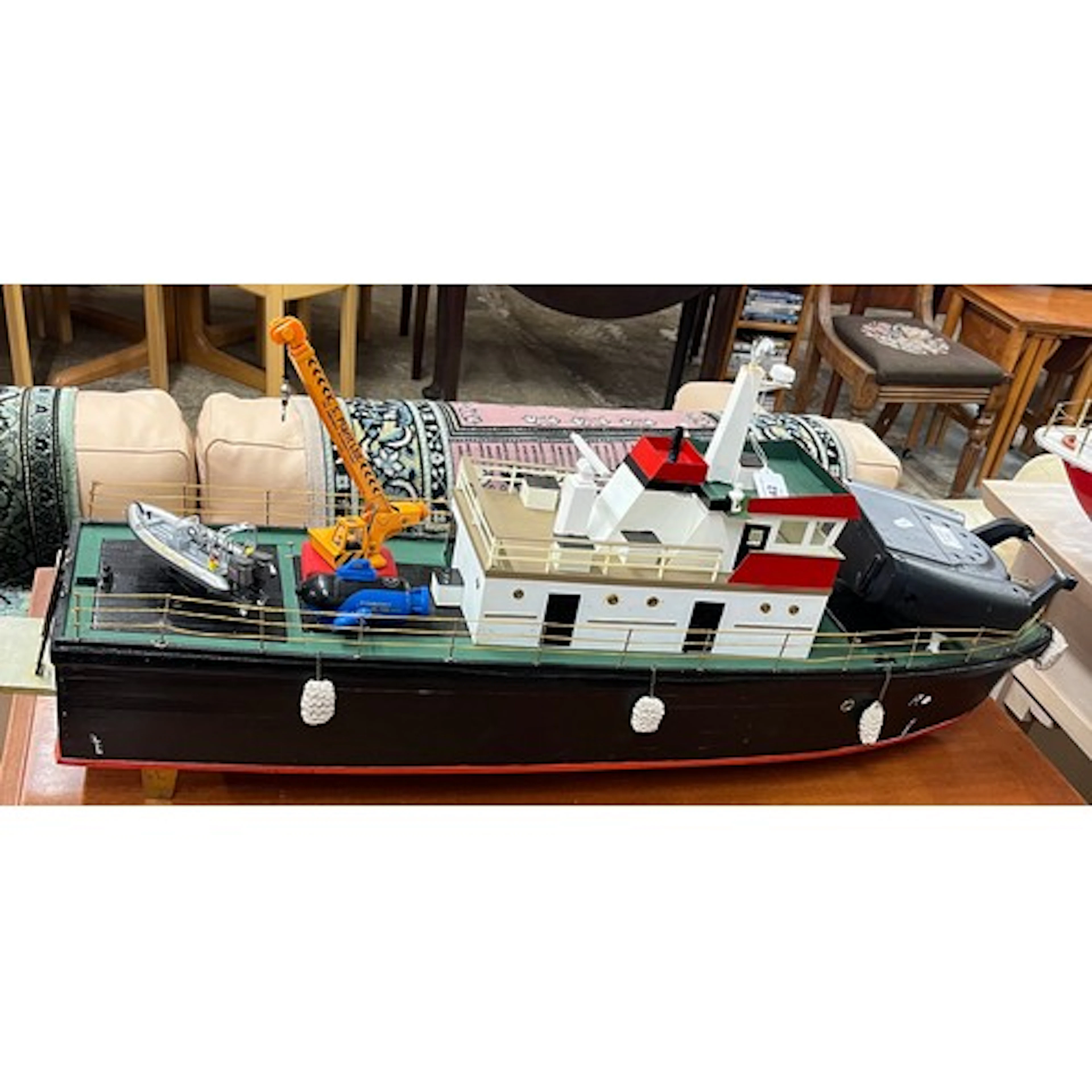 Radio control model boat 'Diver', with radio control.