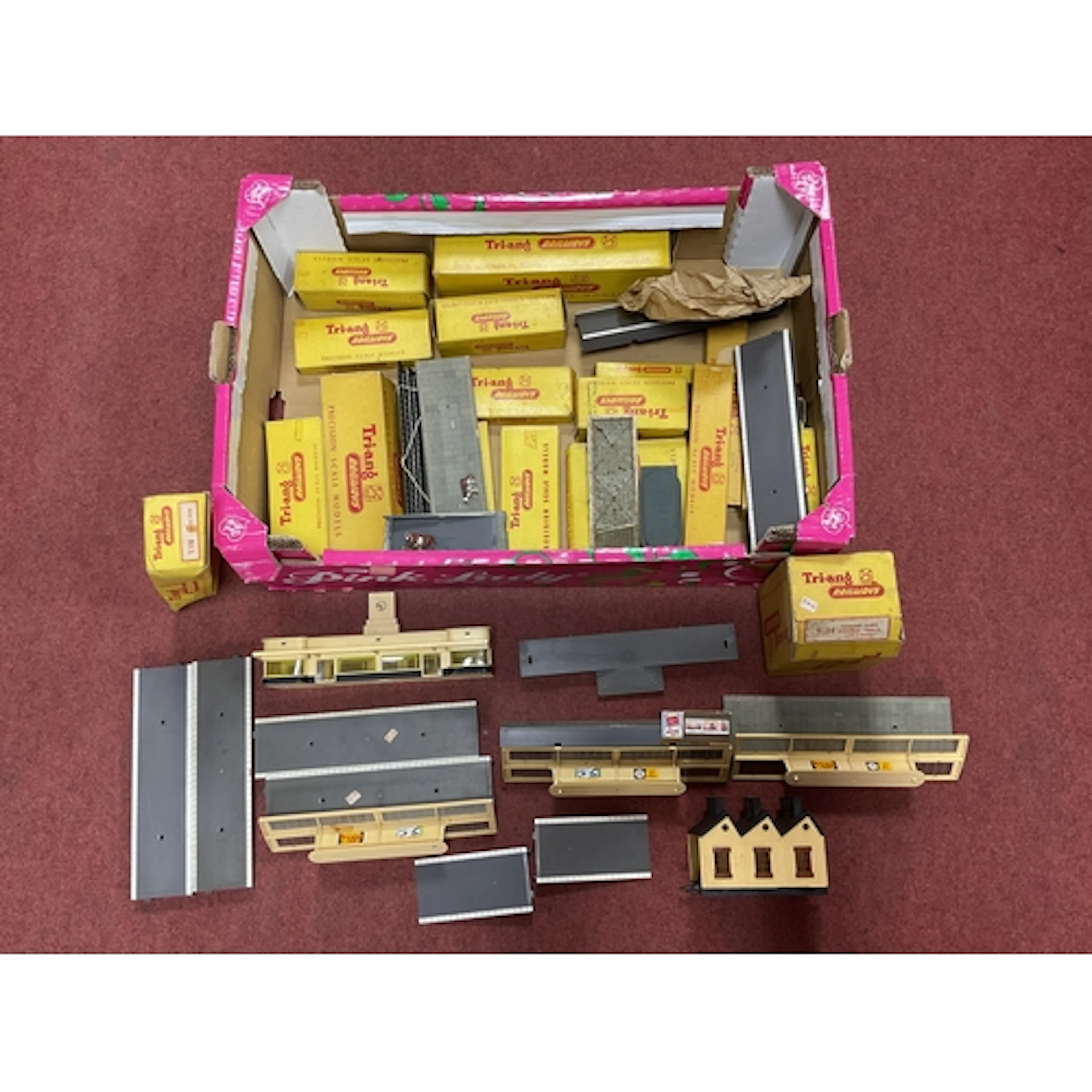 A quantity of Original Triang "TT" track and Lineside access...