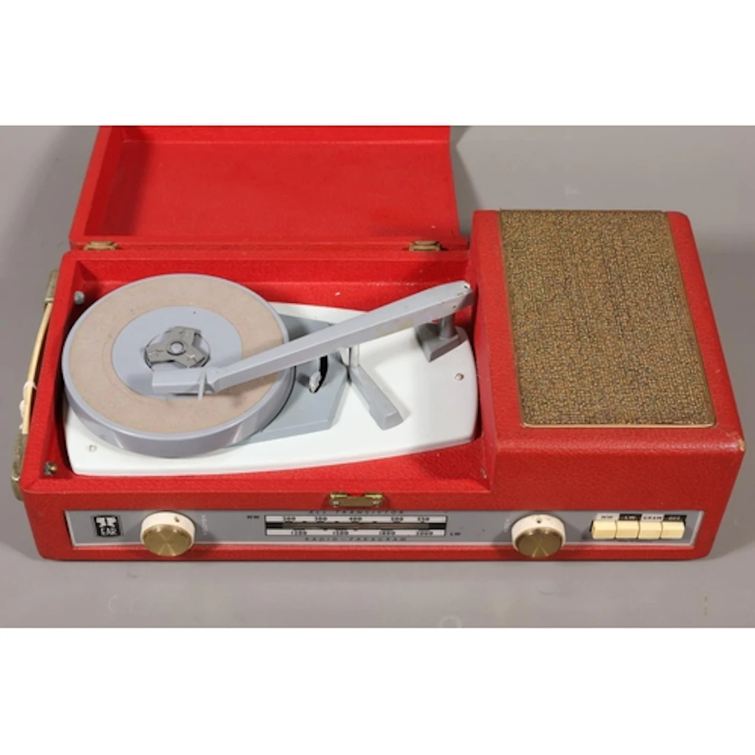 E.A.R Pakagram Portable Radio & Record Player
