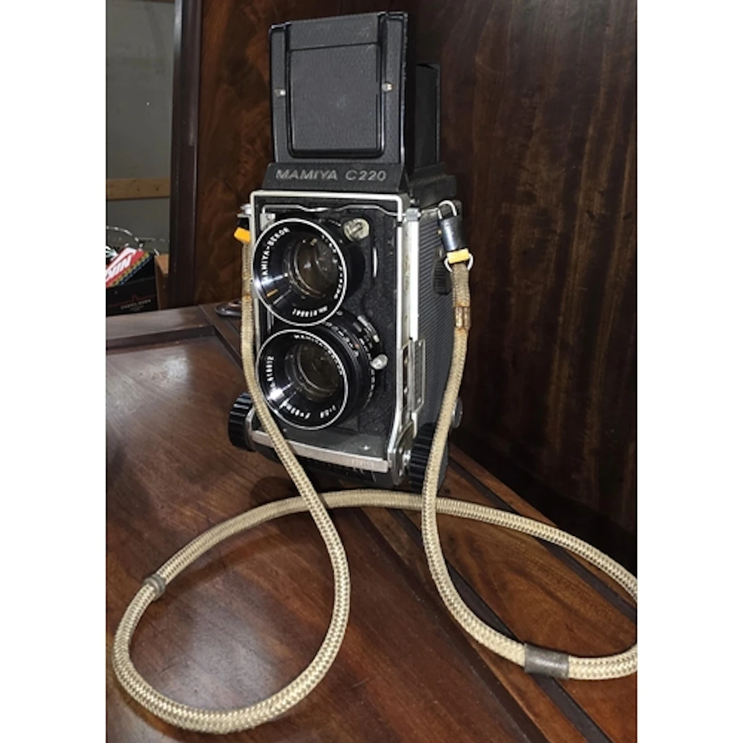 A vintage Mamiya C220 medium format camera, with twin lenses