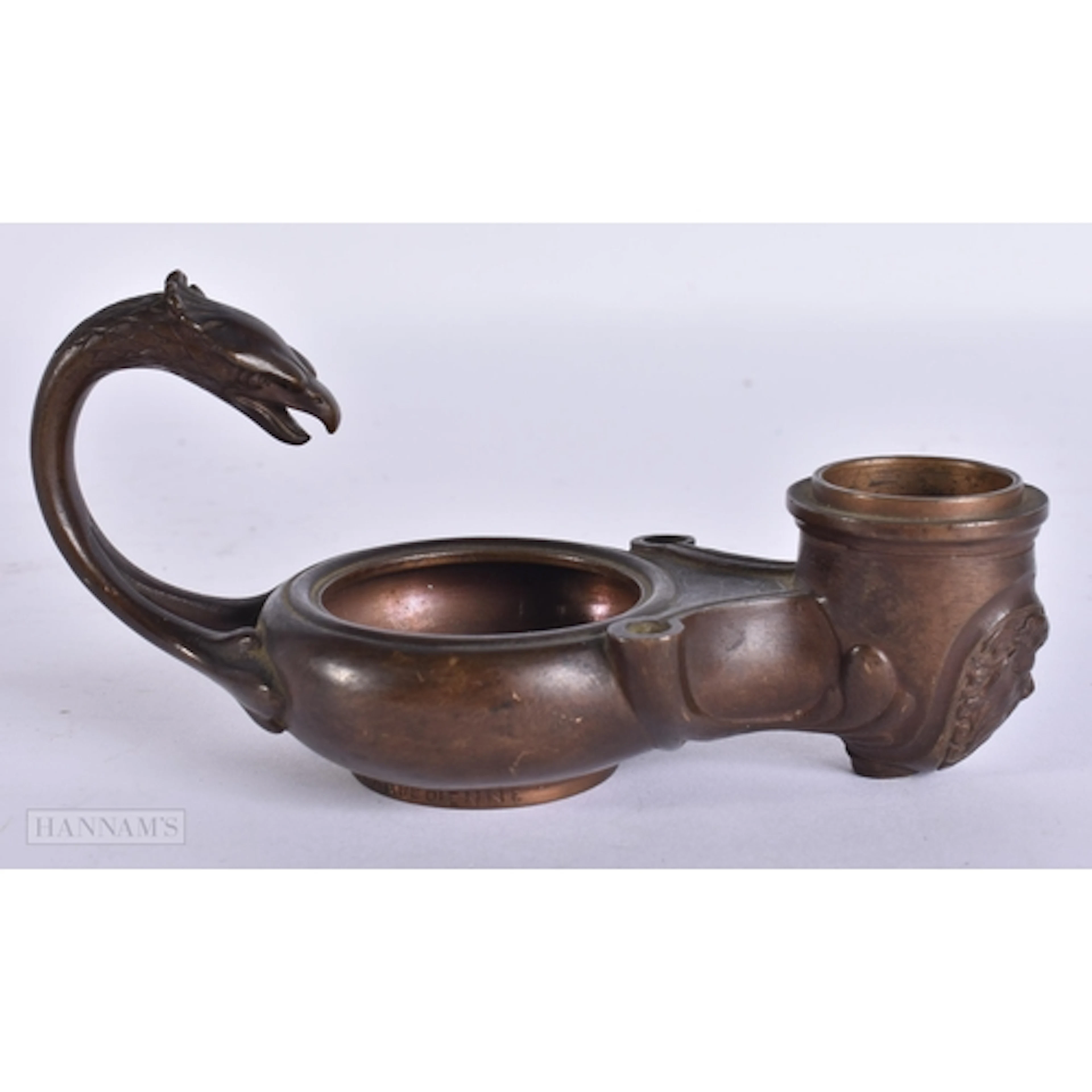 A 19TH CENTURY FRENCH BARBEDIENNE BRONZE OIL LAMP After the ...