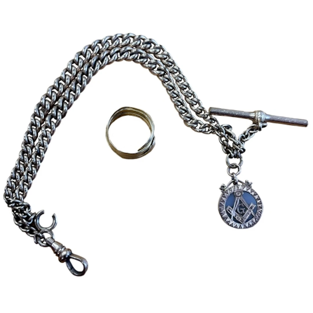 Range of loose items, generally very fine with 9ct gold ring...