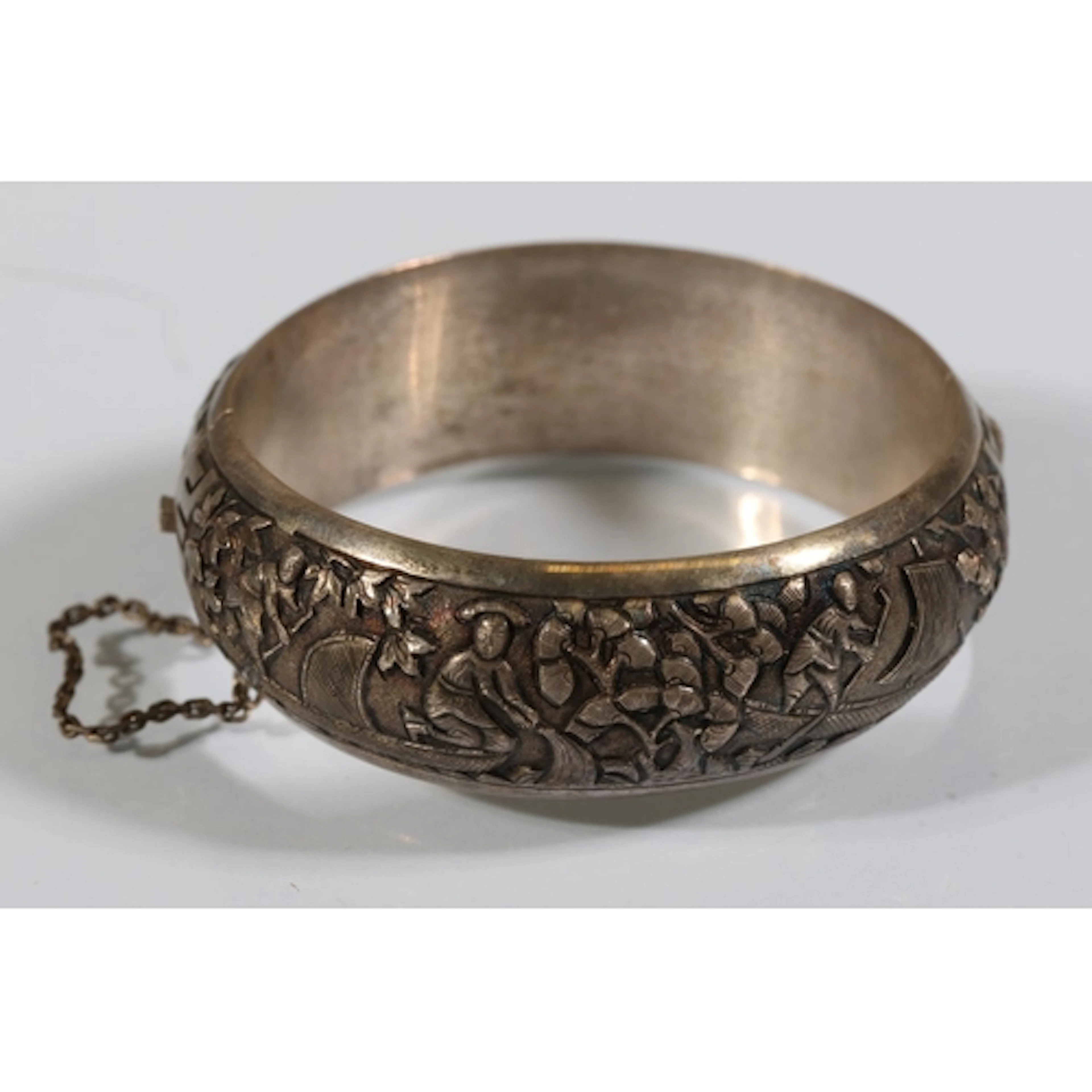Chinese silver metal bangle, the clasp stamped 'SILVER FRENC...