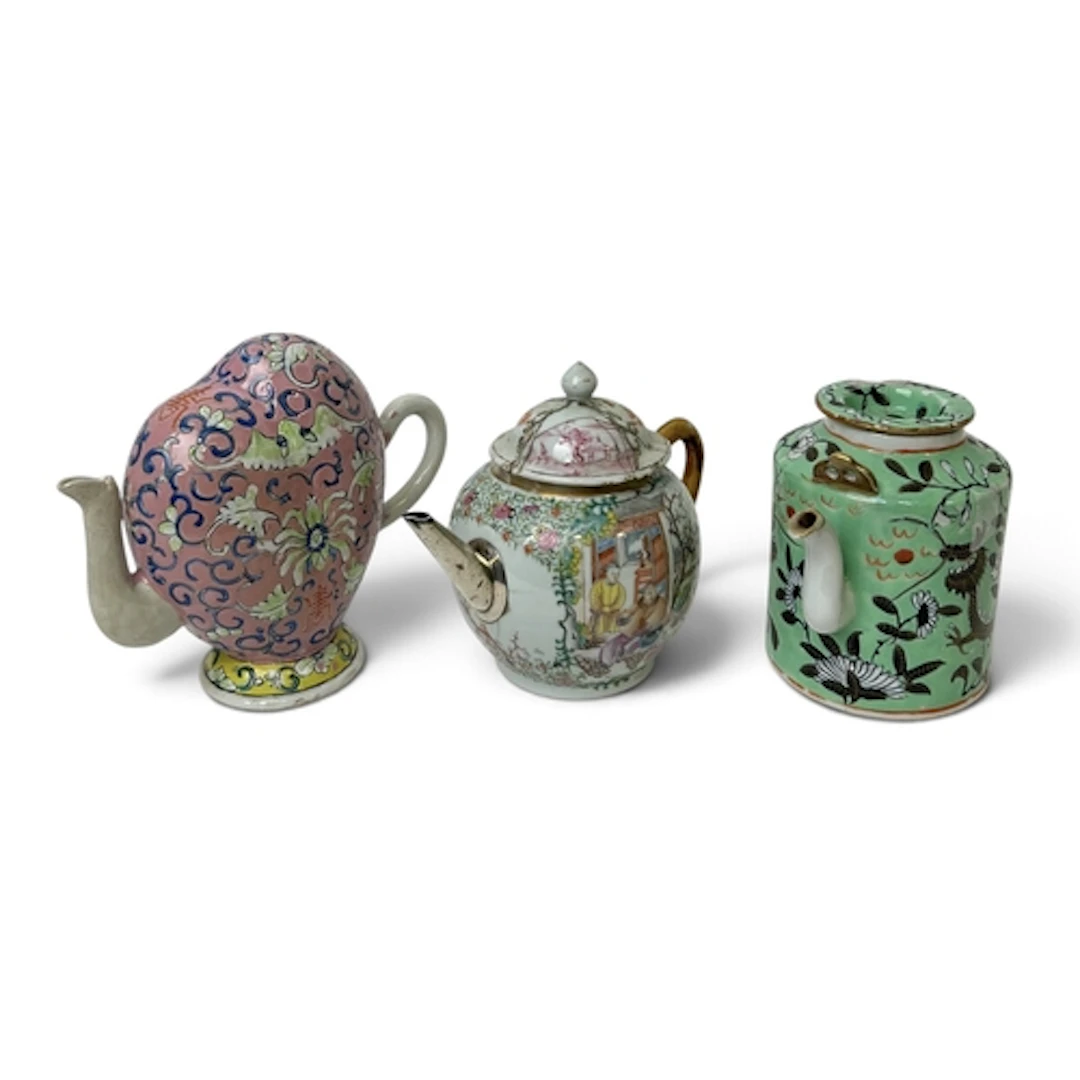 THREE CHINESE QING PERIOD TEAPOTS Tallest 16cm