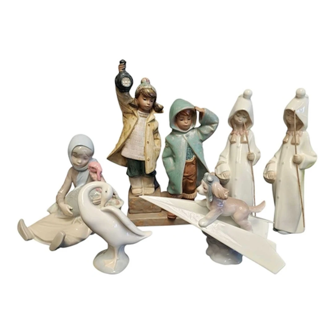 Lladro - Collection of late 20th century porcelain figures. ...