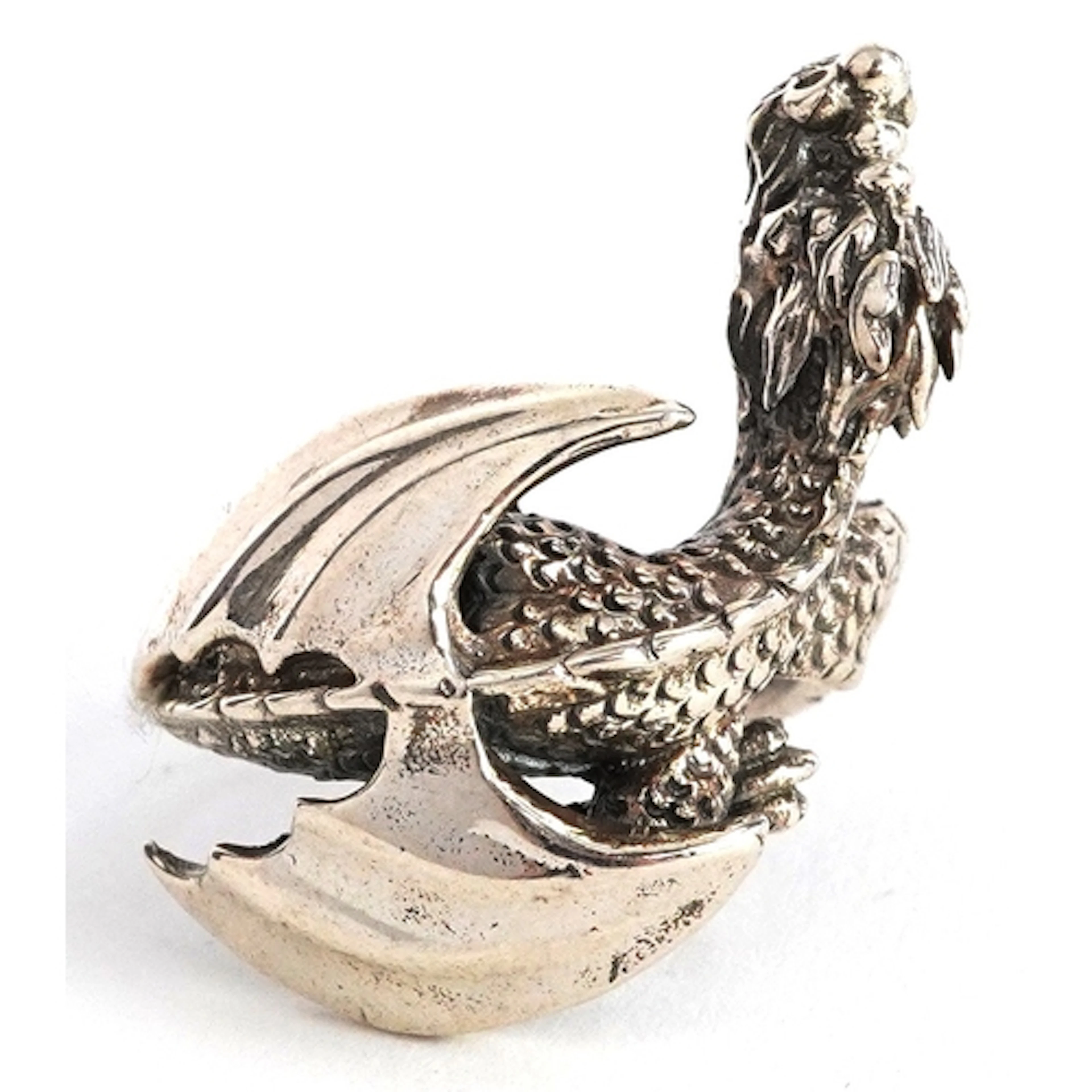 Silver ring in the form of a dragon, size O, 11.1g.