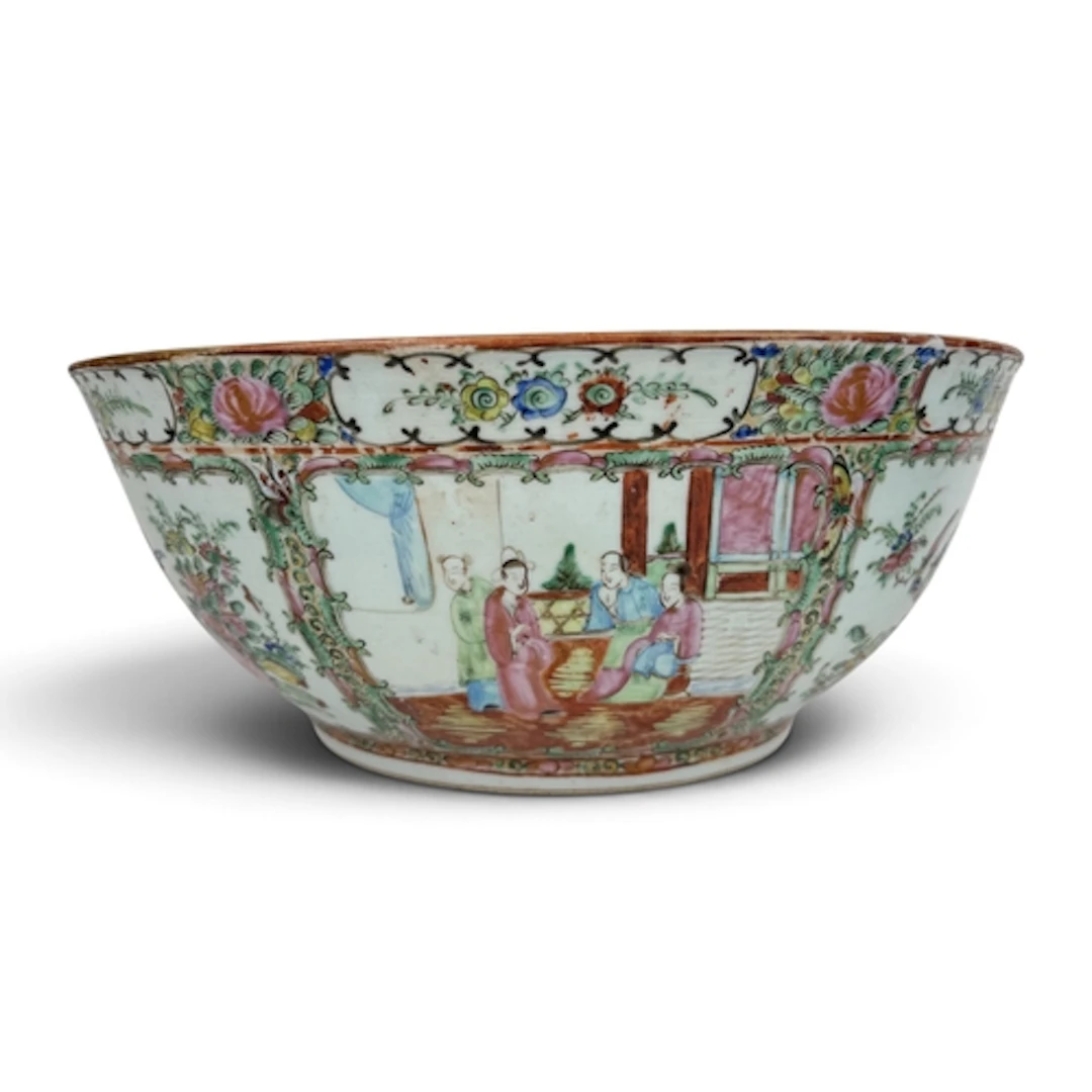 A CHINESE EXPORT CANTONWARE FAMILLE ROSE PUNCH BOWL 38cm x 1...