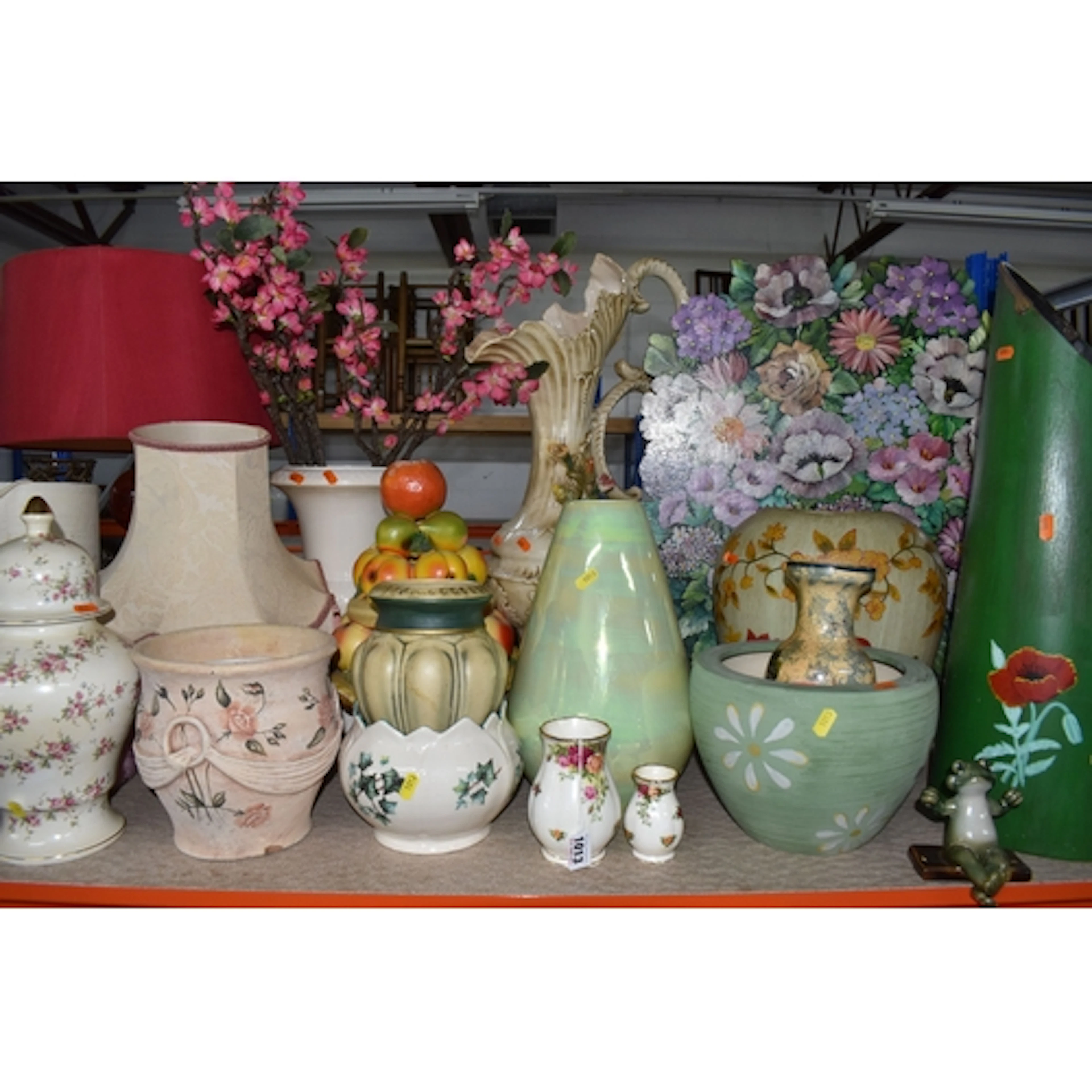 A LARGE QUANTITY OF CERAMICS AND LAMPS, to include two Roy...