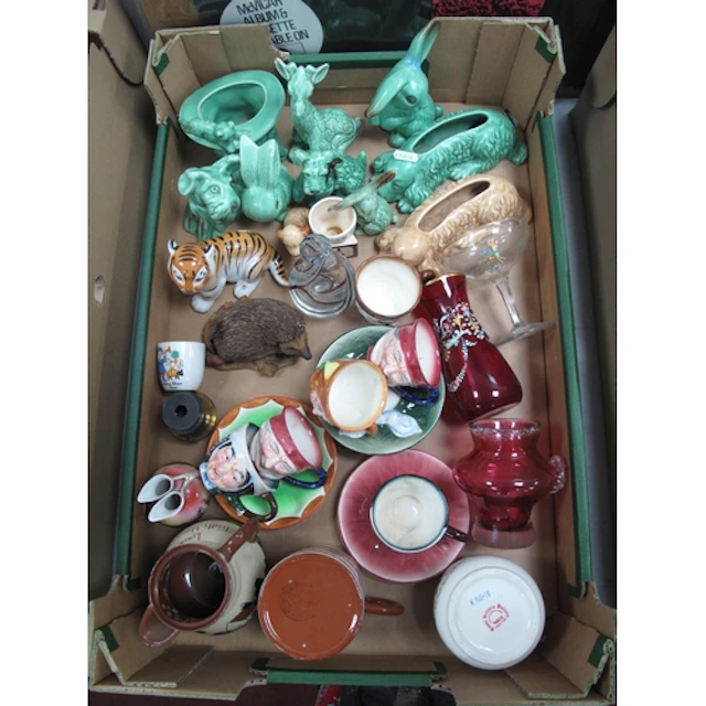 Ceramics and glassware, comprising a quantity of Sylvac anim...