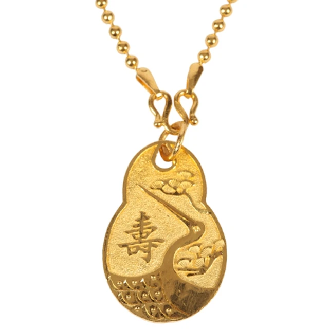 A gold double gourd pendant, engraved to each side with a cr...