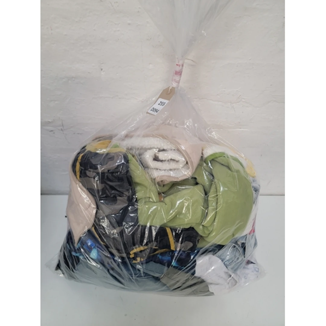 ONE BAG OF MAINLY CHILDREN CLOTHES INC. ZARA