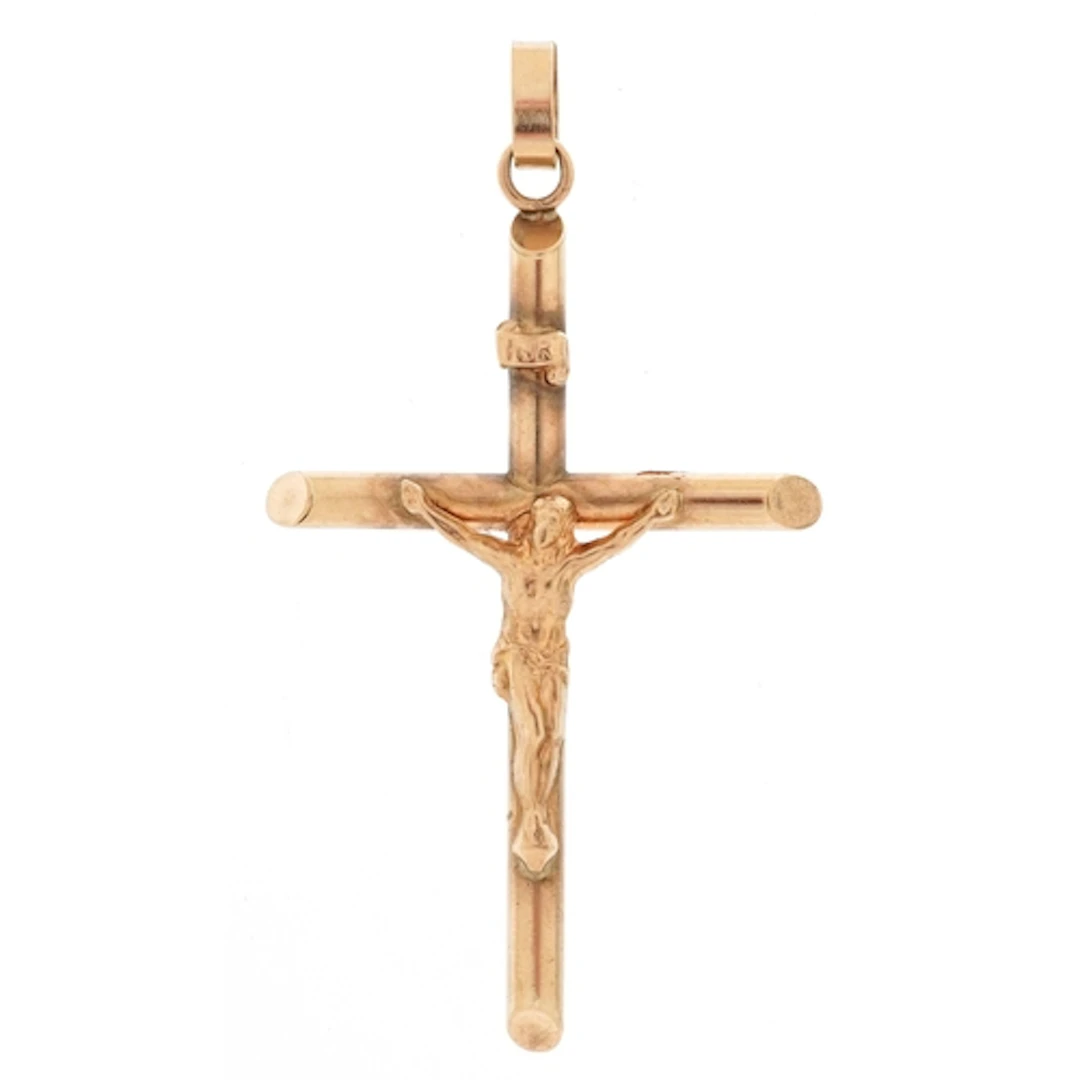 Large 9ct gold crucifix pendant, 7.5cm high, 5.5g.