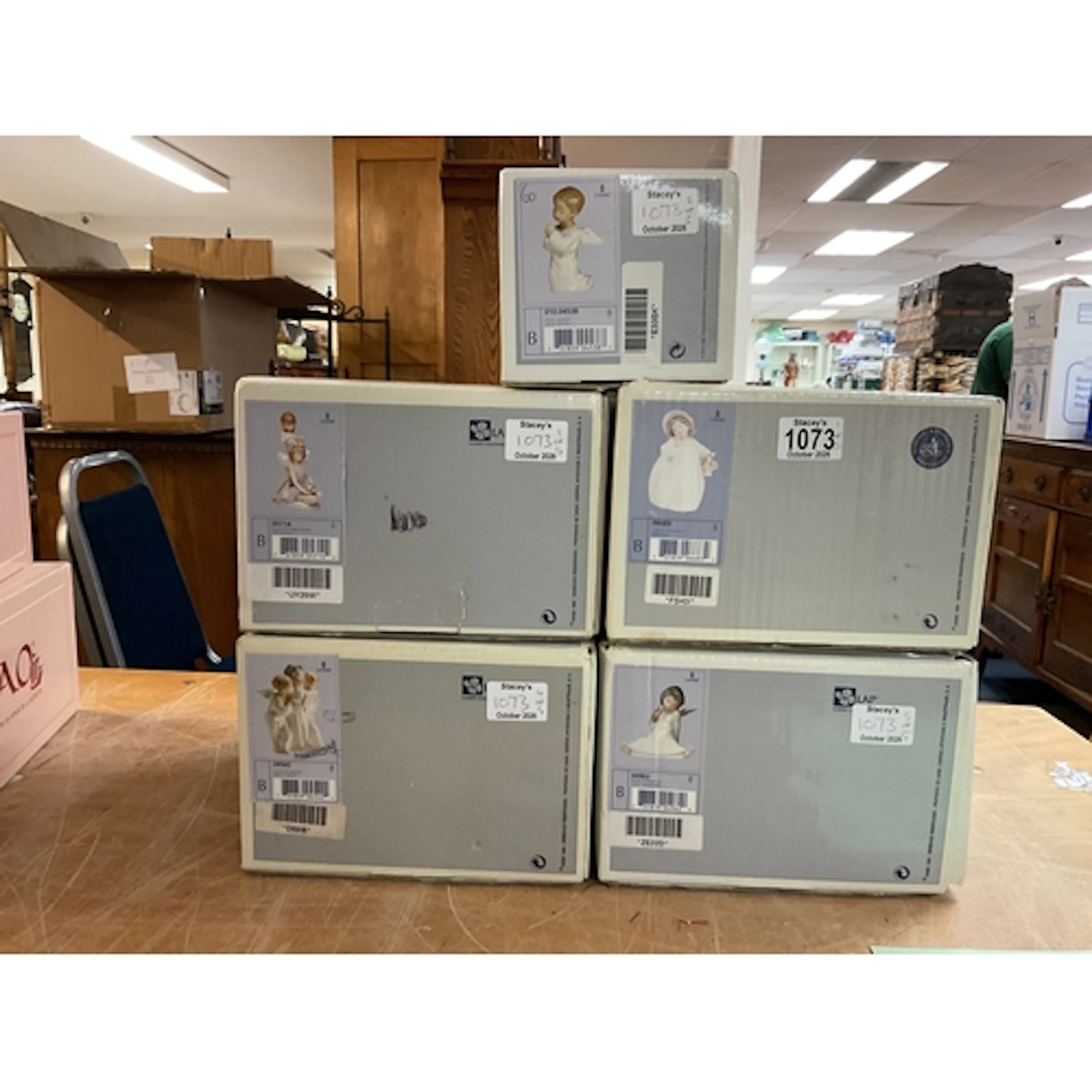 Five boxed Lladro figures, 04538, 05714, 04542, 06683 and 04...