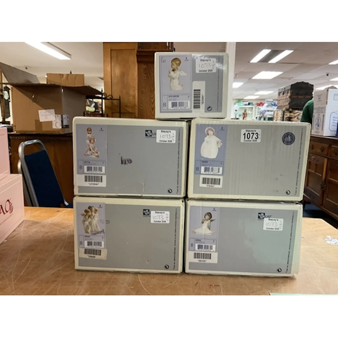 Five boxed Lladro figures, 04538, 05714, 04542, 06683 and 04...