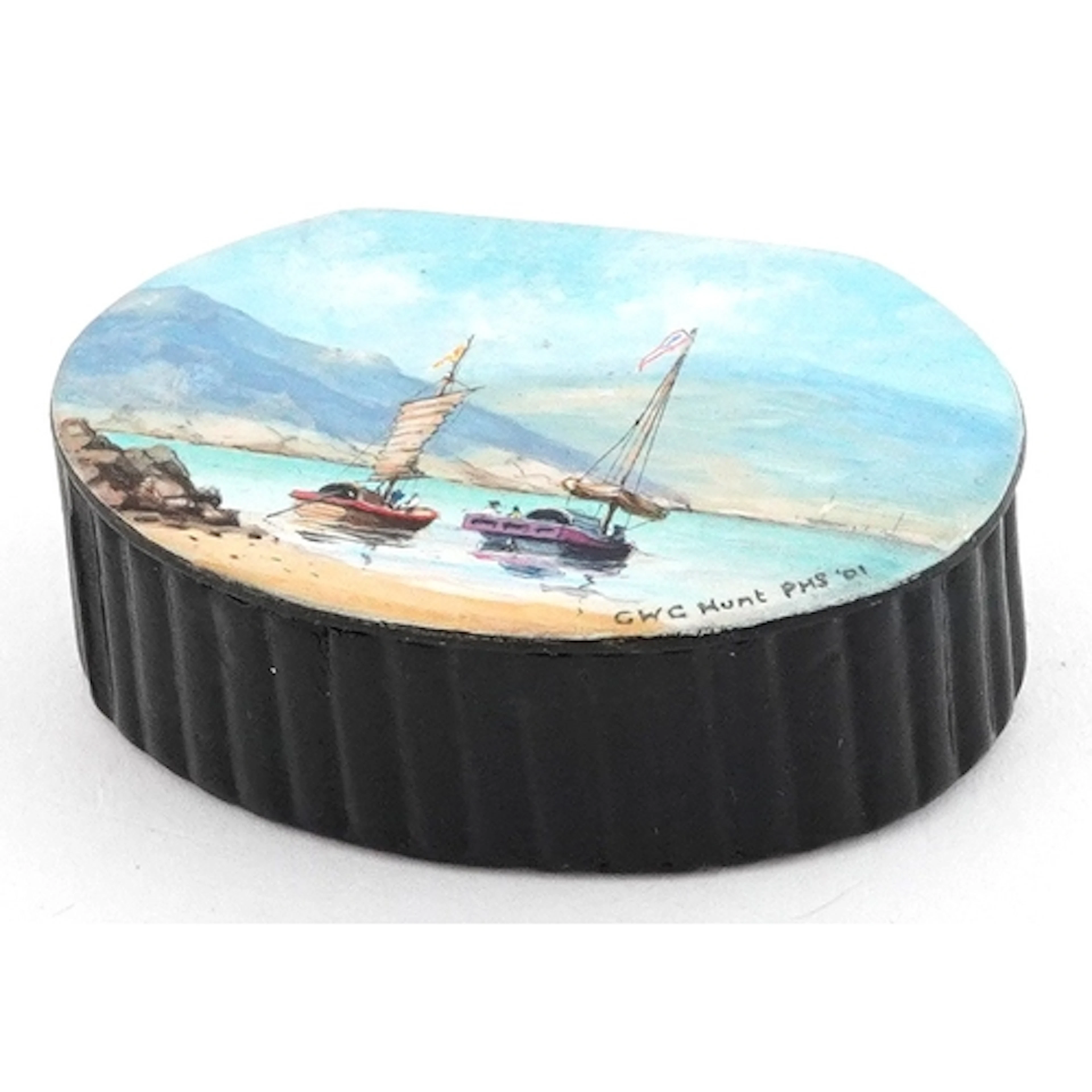 Early 20th century papier mâché snuff box, the hinged lid pa...