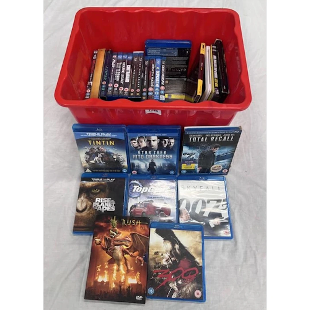 SELECTION OF VARIOUS BLU RAY & DVDS INCLDUING TITLES SUCH AS...
