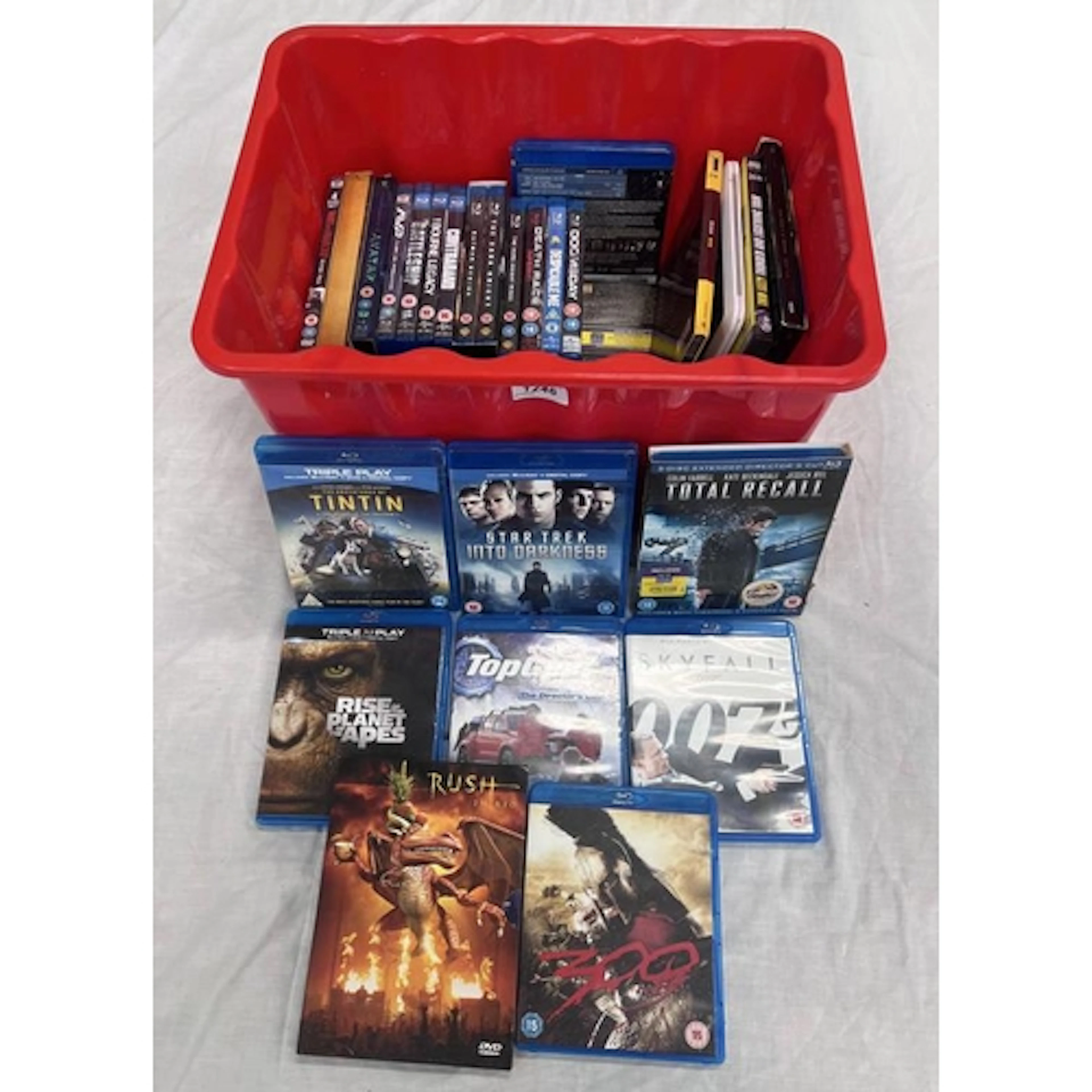 SELECTION OF VARIOUS BLU RAY & DVDS INCLDUING TITLES SUCH AS...