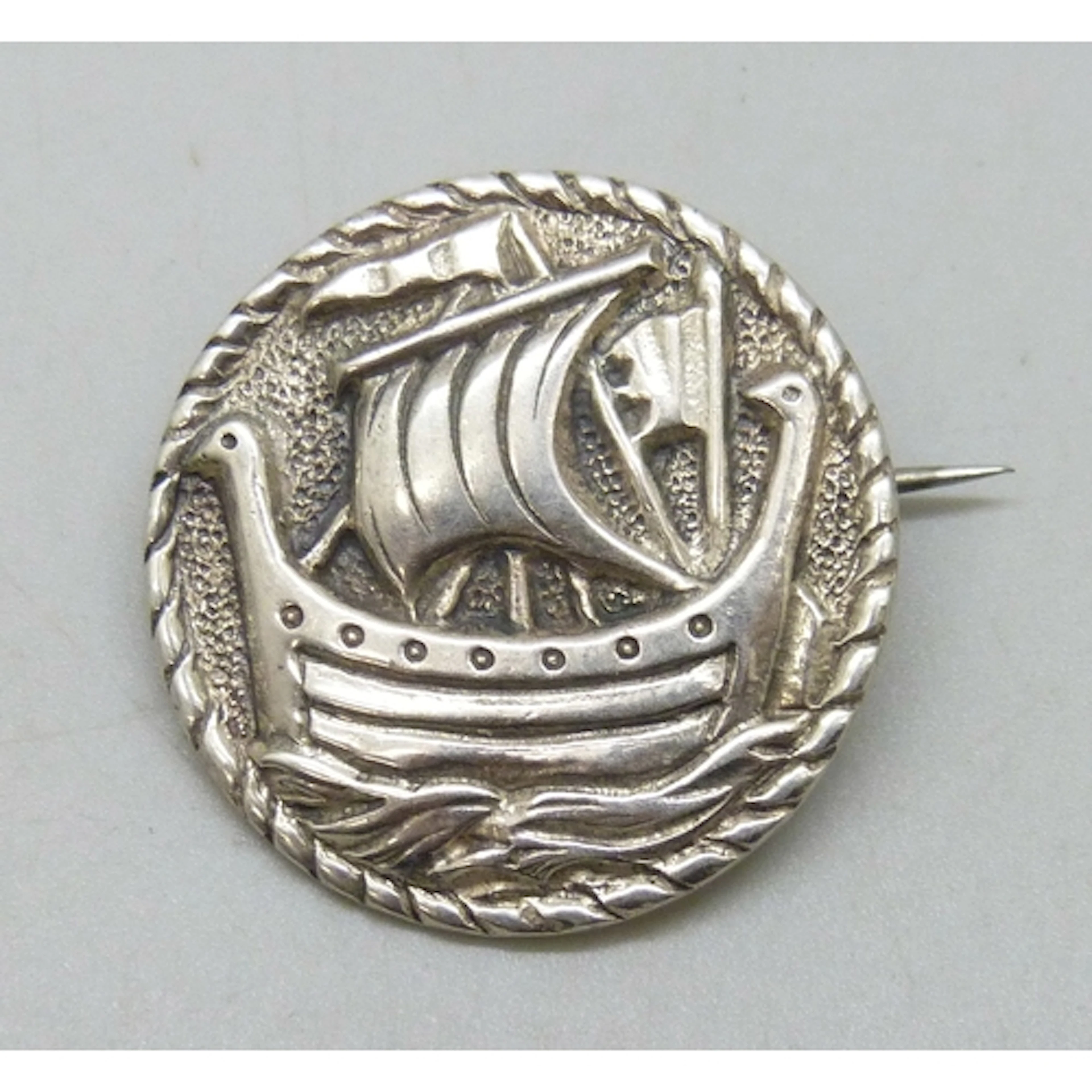 A Robert Allison Scottish silver Celtic design brooch, Glasg...