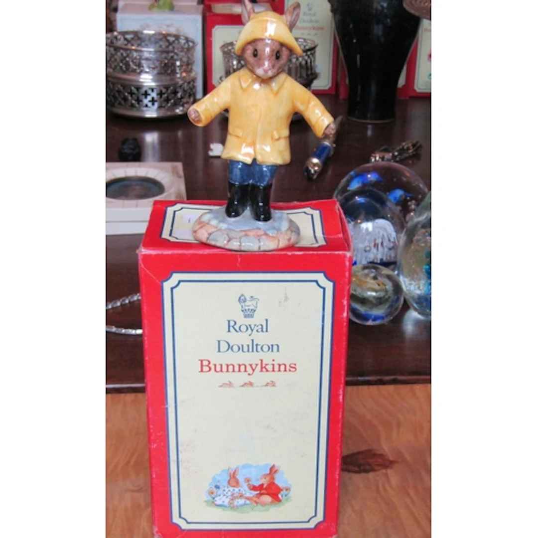 Royal Doulton Bunnykins Fine Porcelain Figure Rainy Day Bunn...