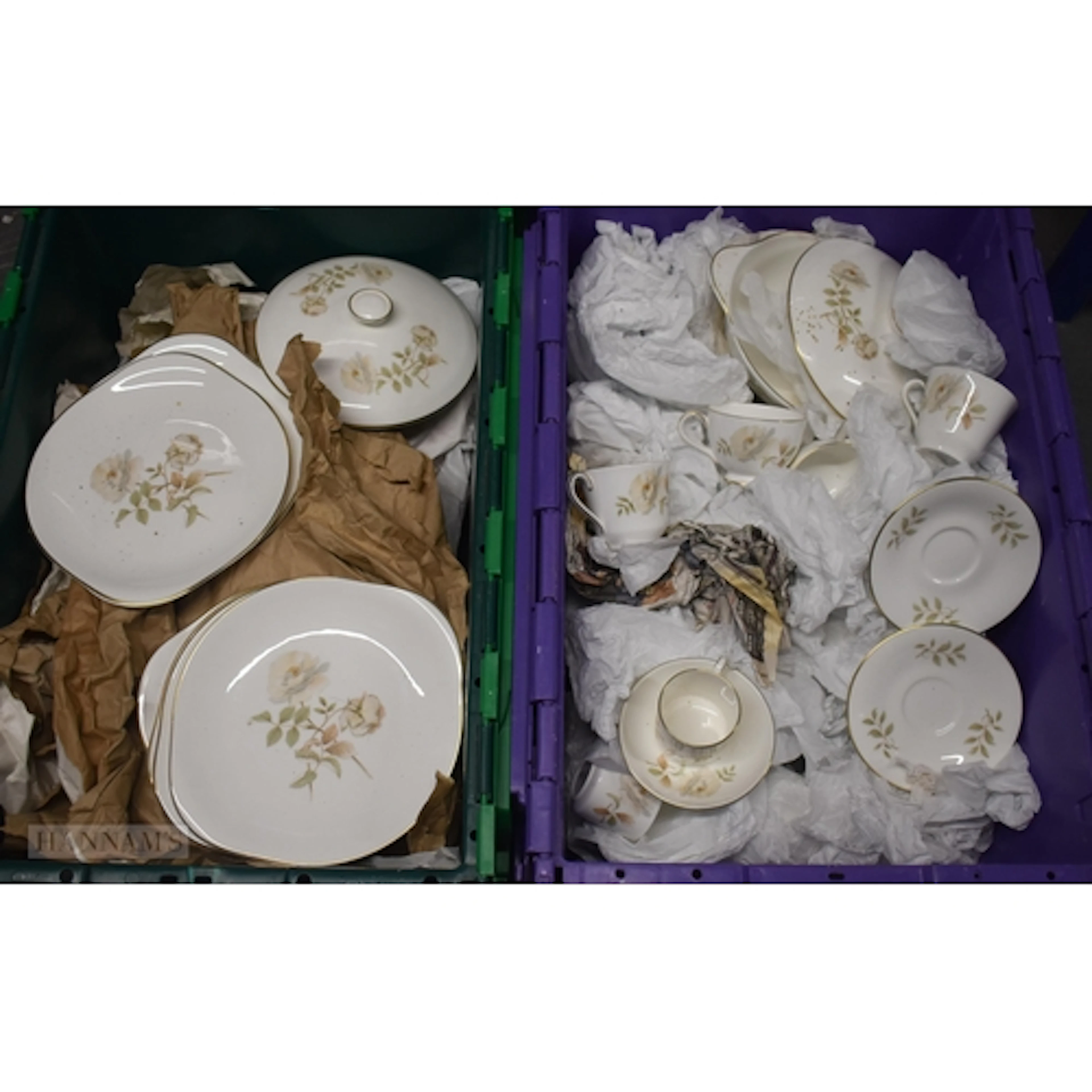 AN EXTENSIVE ROYAL DOULTON YORKSHIRE ROSE DINNER SERVICE. (q...