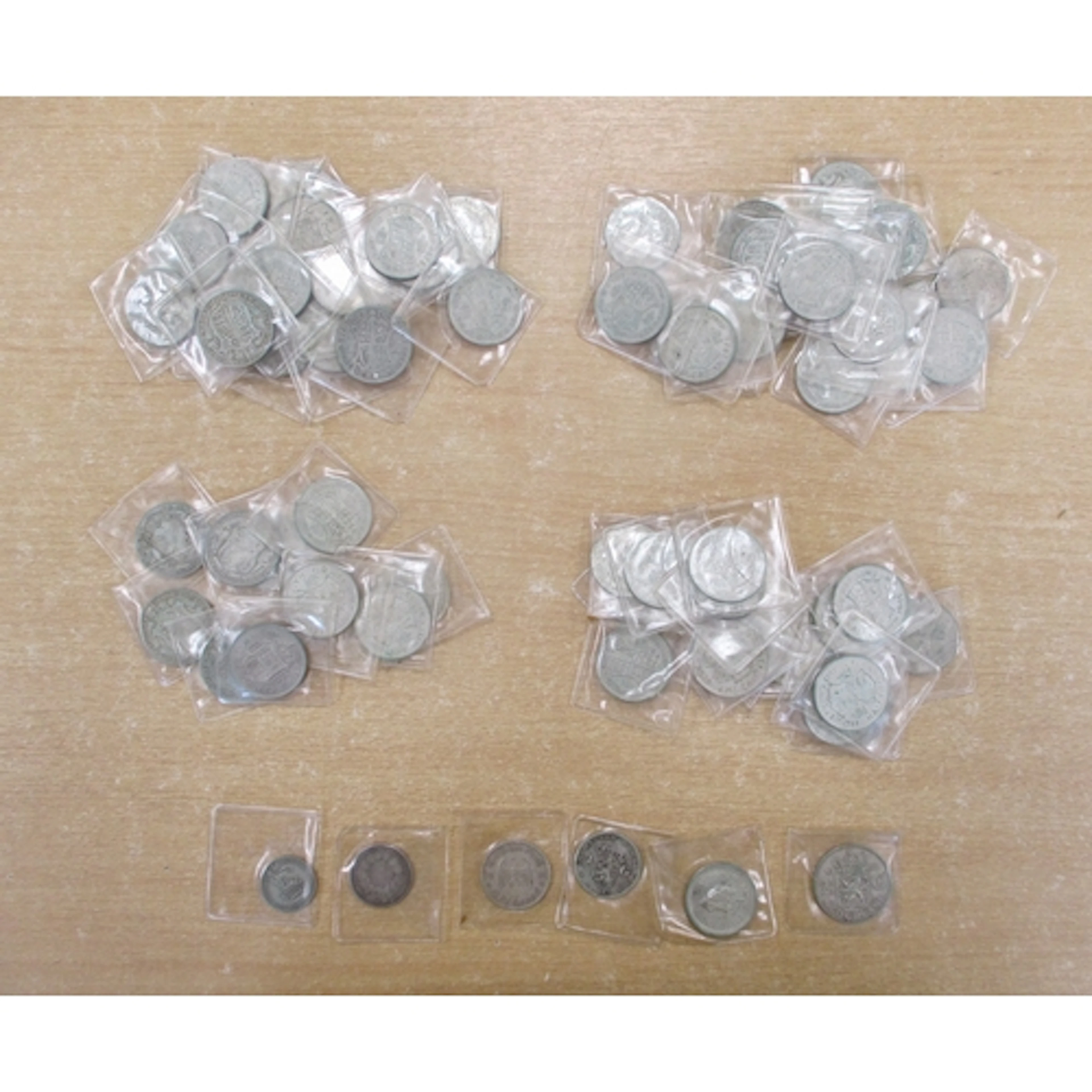 Collection of Half Crowns generally fine to very fine includ...