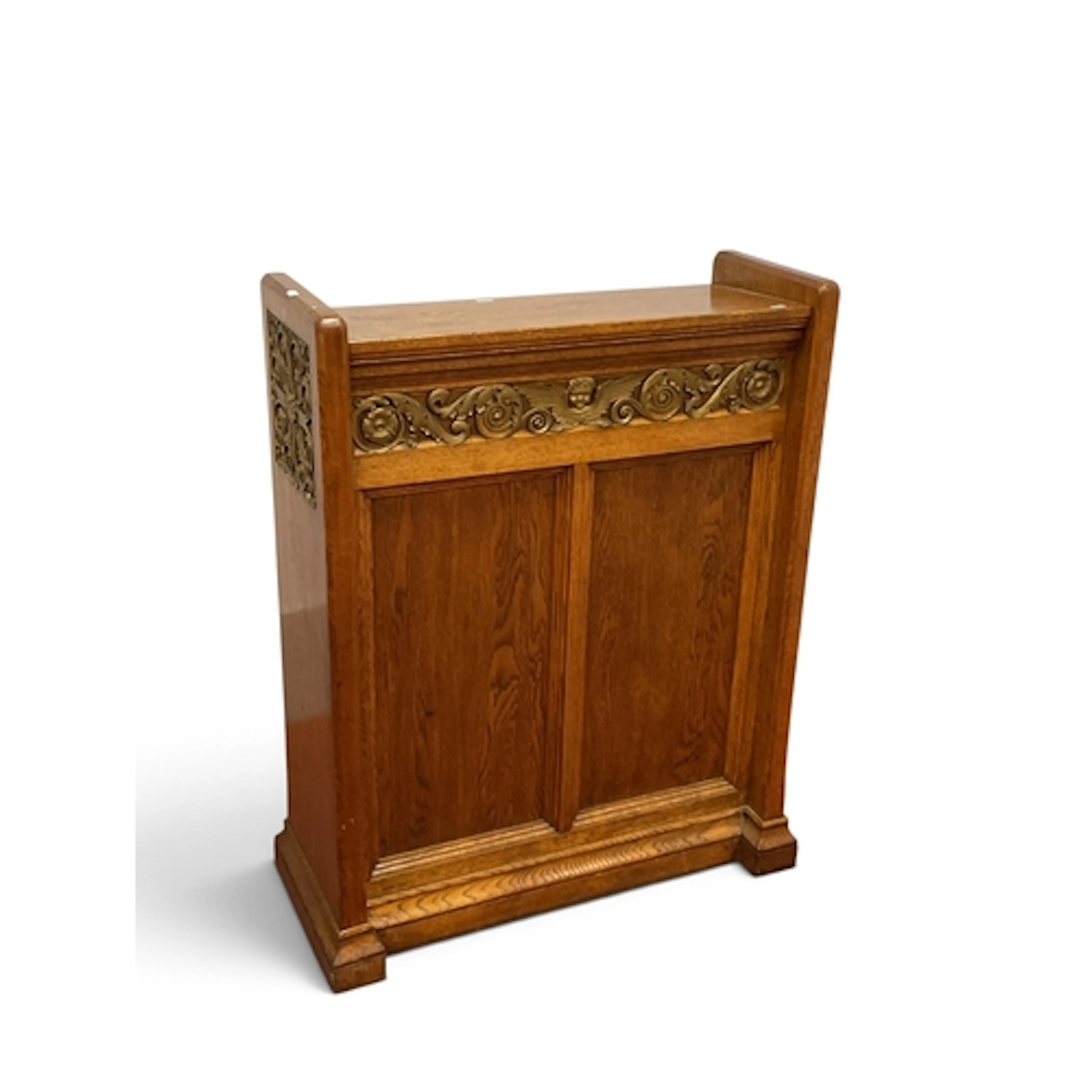 An Early XX Century Oak Gothic Book Stand, the front with a ...