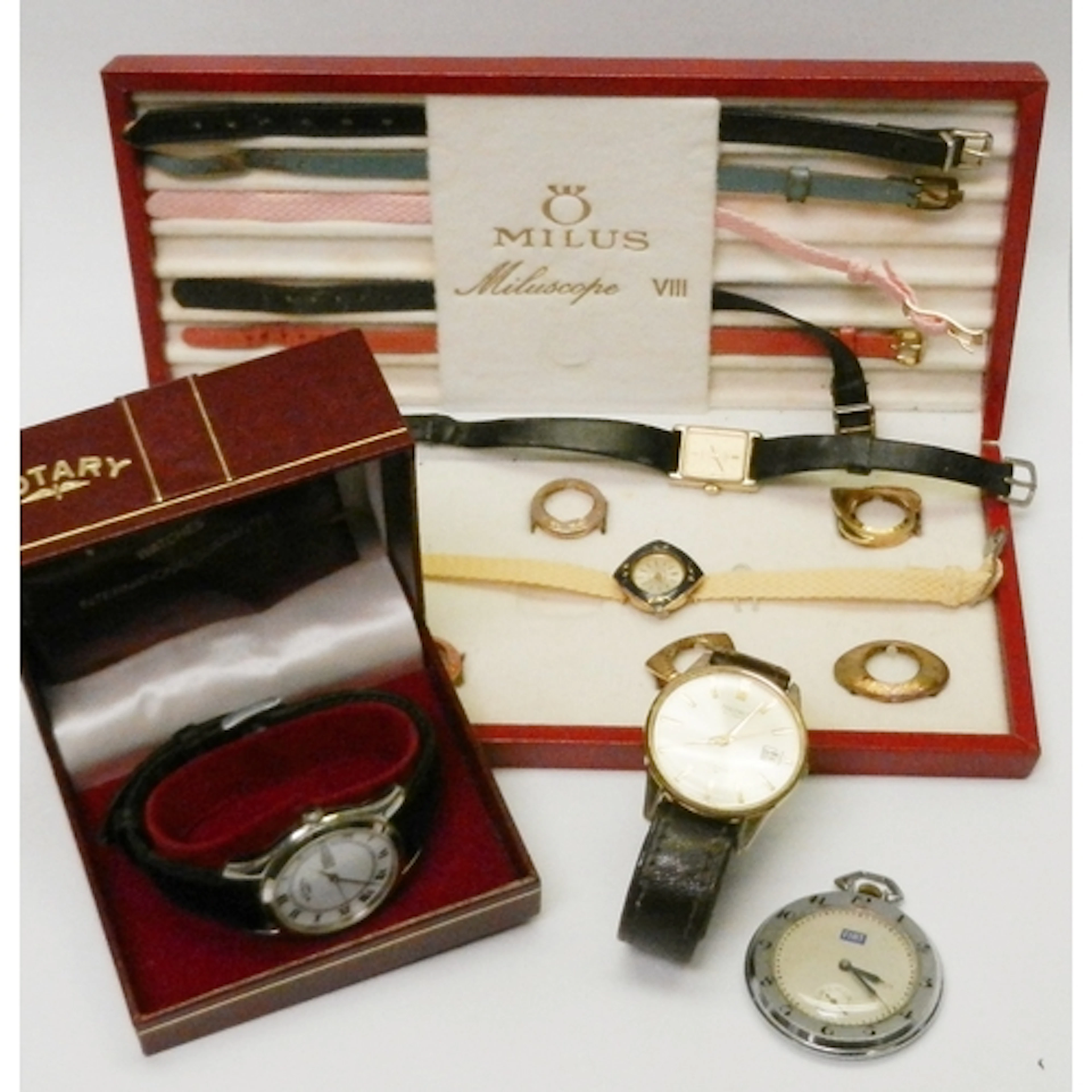 A Seiko 7005 2000 gold plated automatic wristwatch on a brow...