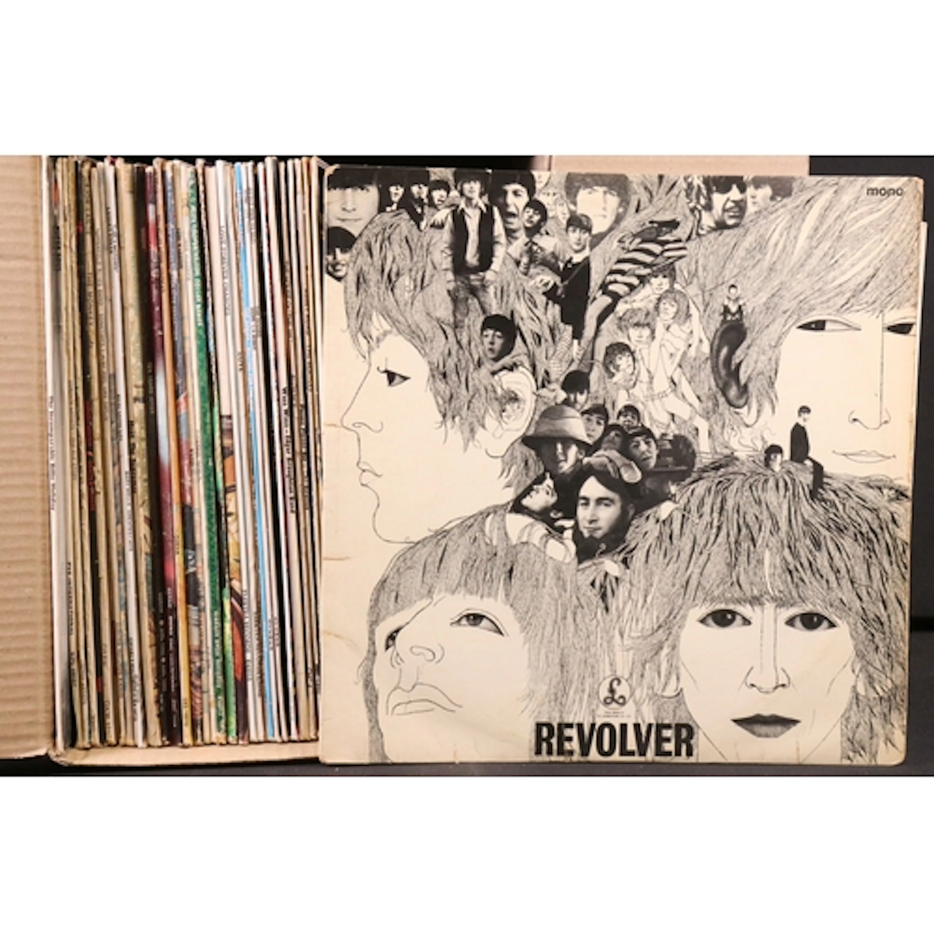 Vinyl - 37 Rock / Prog / Pop LPs to include The Beatles x 5 ...