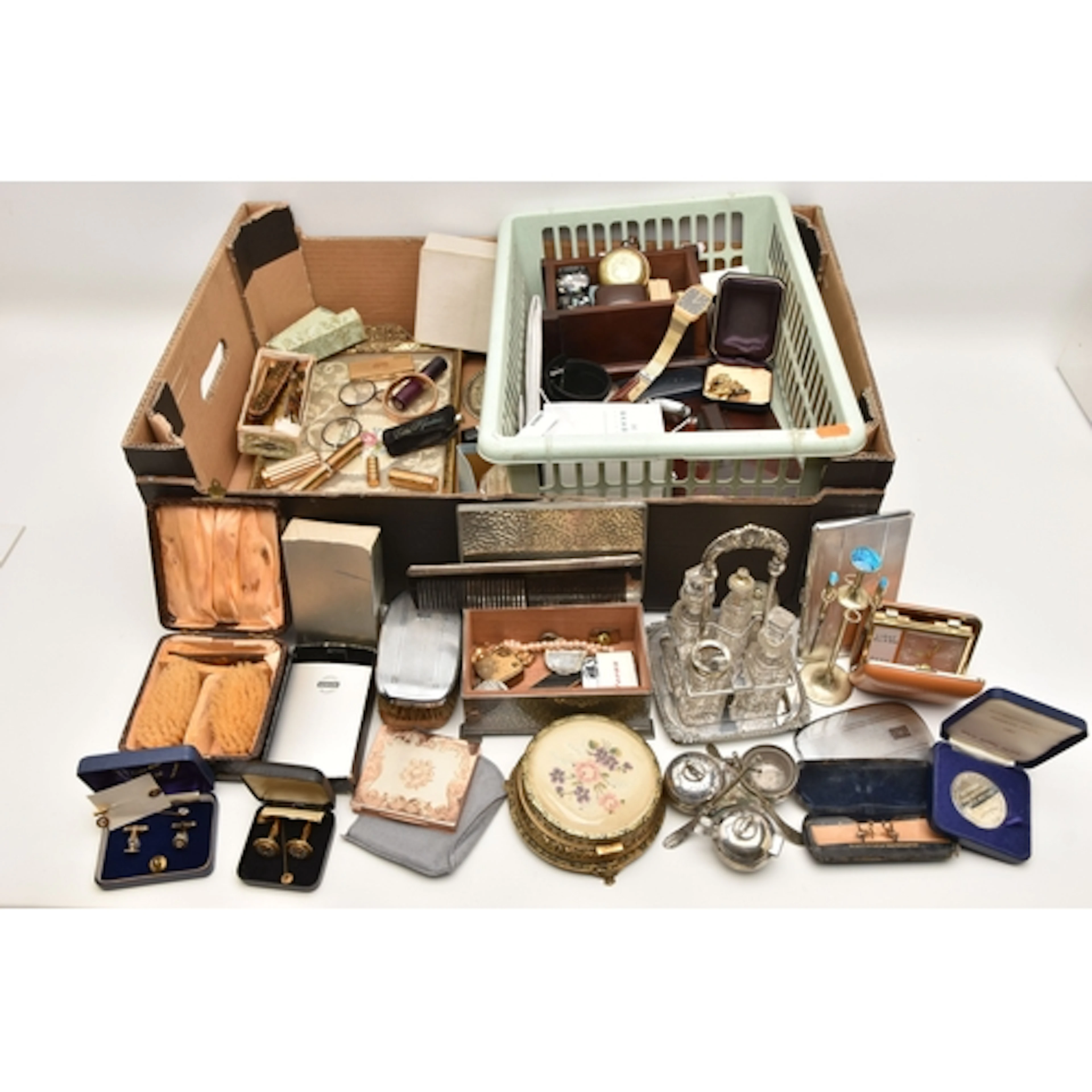 A BOX OF ASSORTED ITEMS, to include a pewter box, charms, bu...
