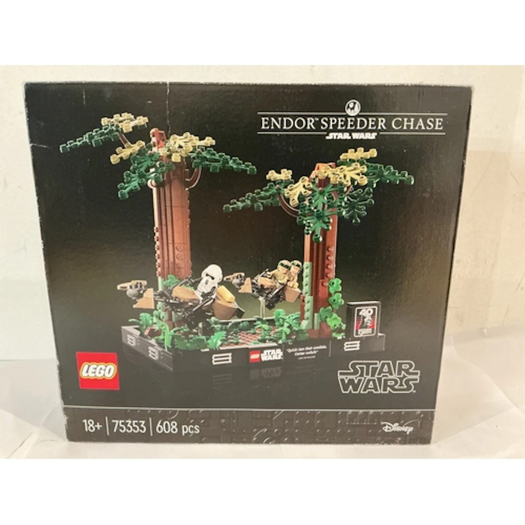 A Boxed And Sealed Lego Star Wars Endor Speeder Bike Chase. ...