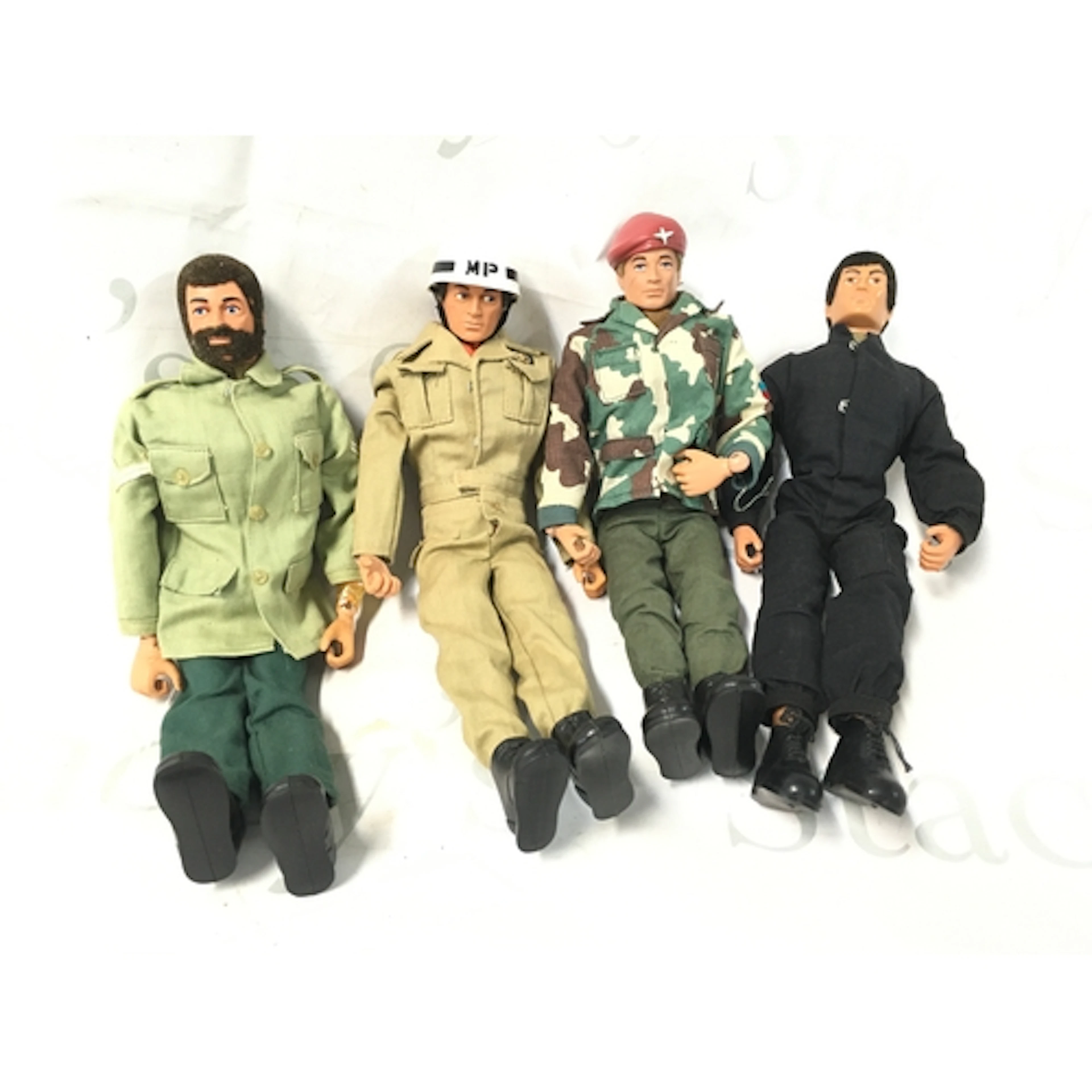A Collection Of Vintage Action men, Accessories And Vehicles...
