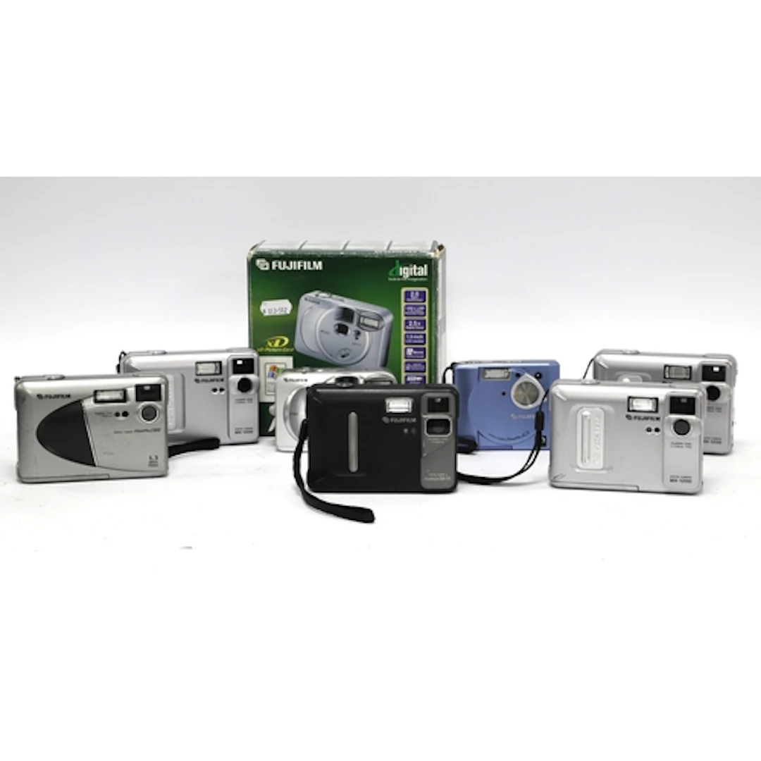 A large quantity of Fujifilm Digital Compact Cameras to incl...