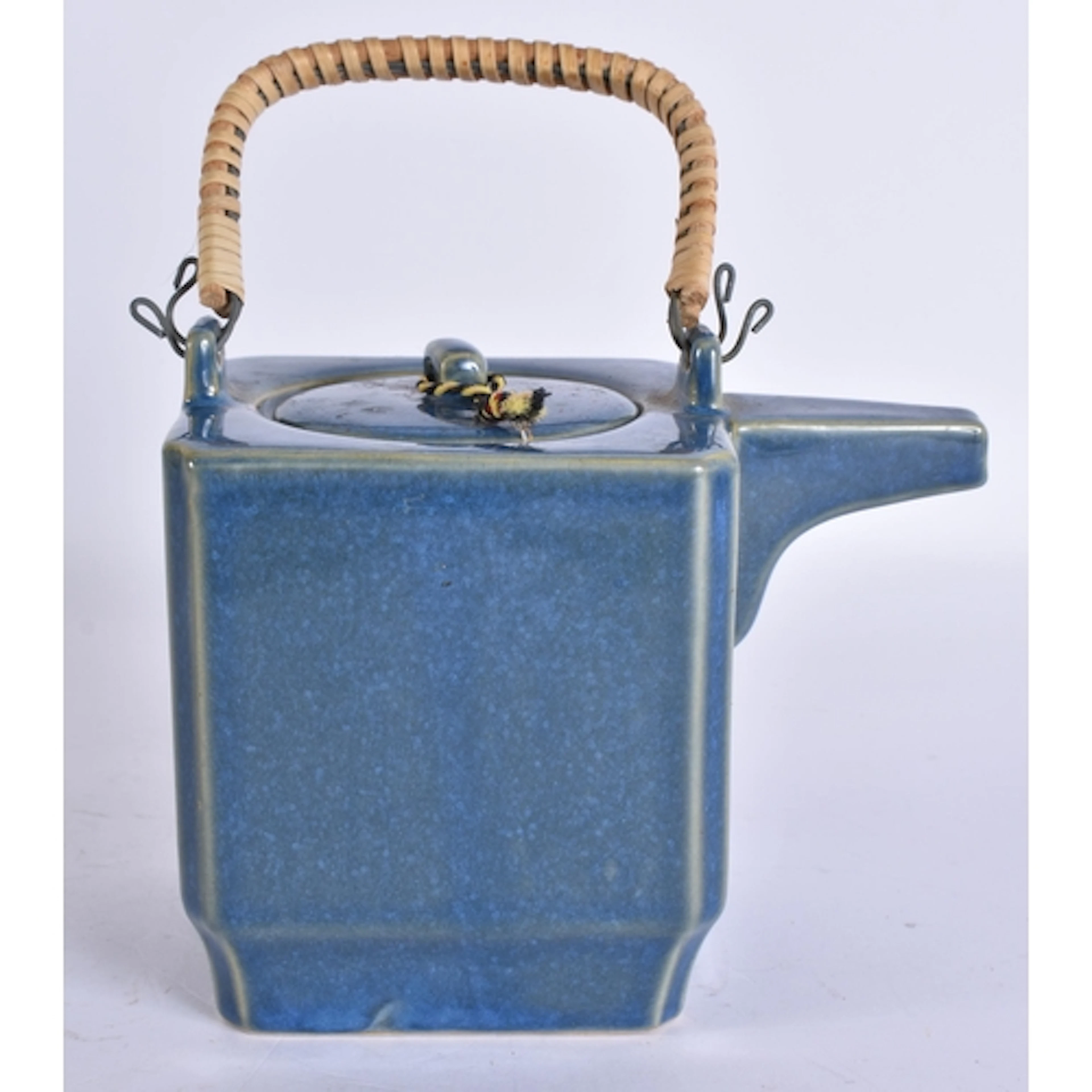 A JAPANESE STUDIO POTTERY TEAPOT. 18 cm high.