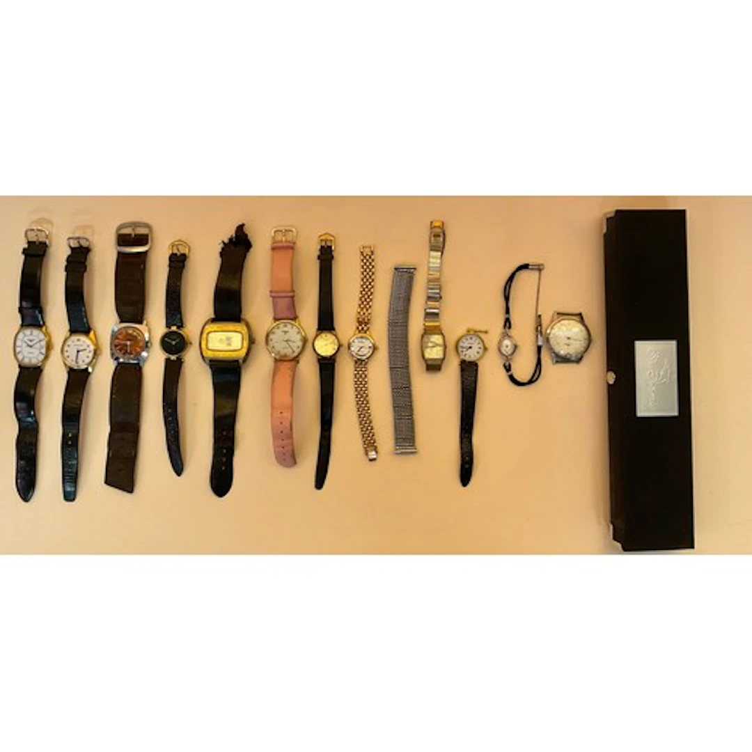 Watches - Longines manual wind watch head; longine quartz;...