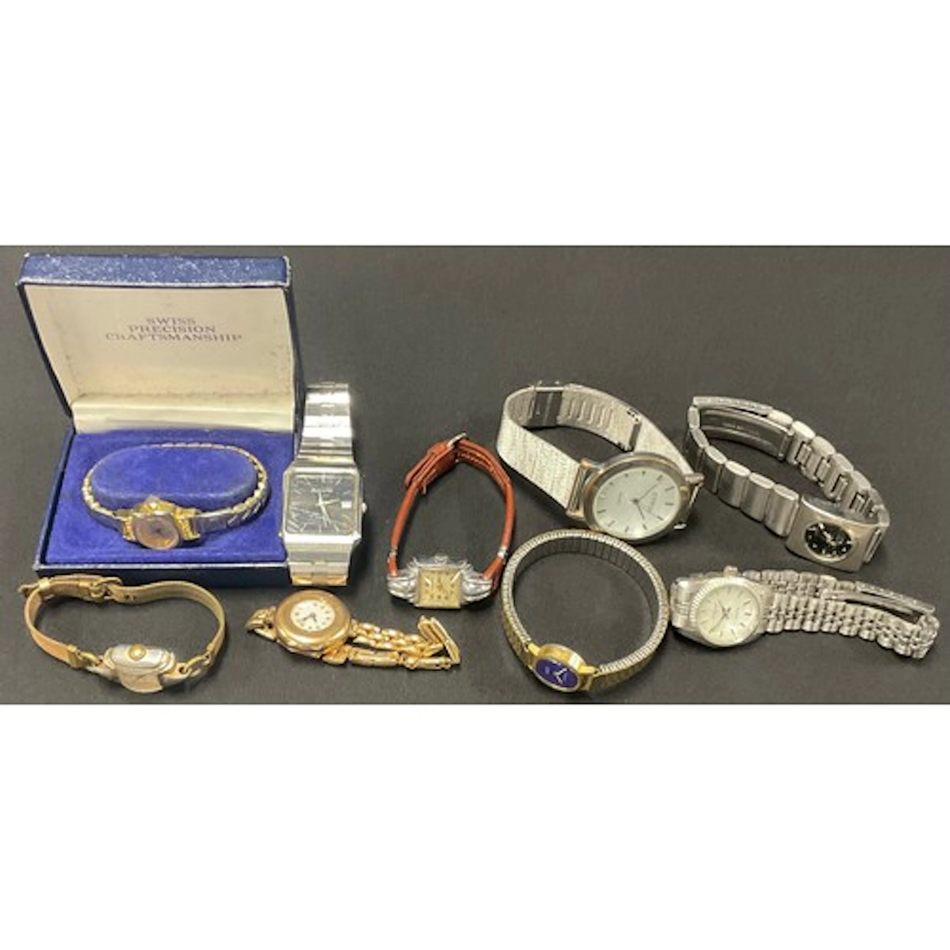 Watches - a 1920s 9ct gold cased wristwatch, white dial, Ara...